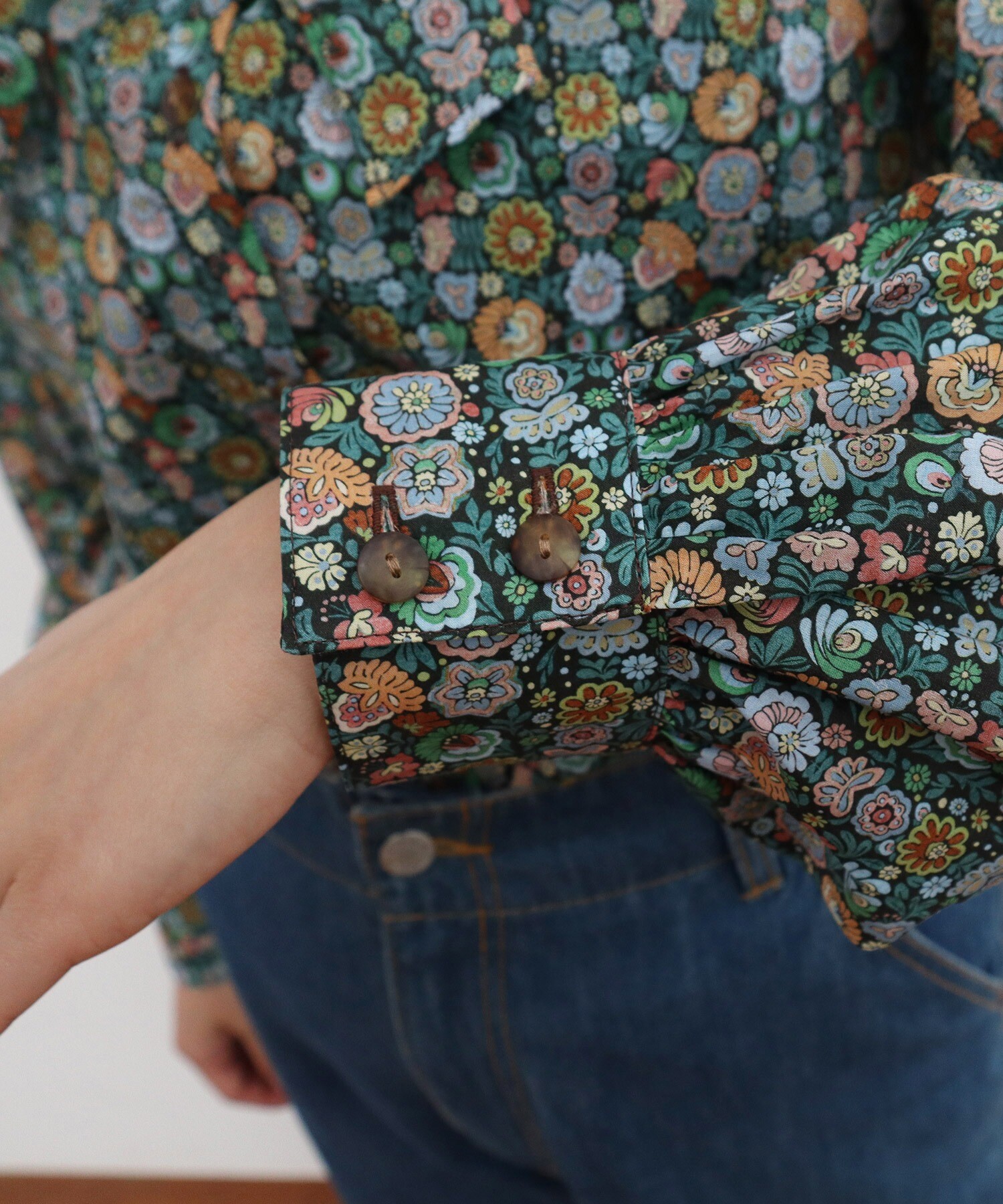 AMBIDEX Store ○リバティ/LIBERTY ベゴニアボウタイブラウス(F