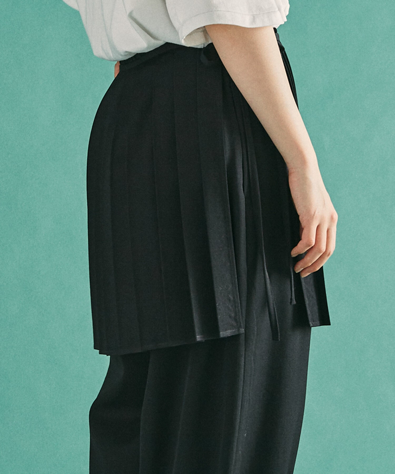 AMBIDEX Store ウールギャバ PLEATS SALON(F BLACK): FLAT-cic-HATENA