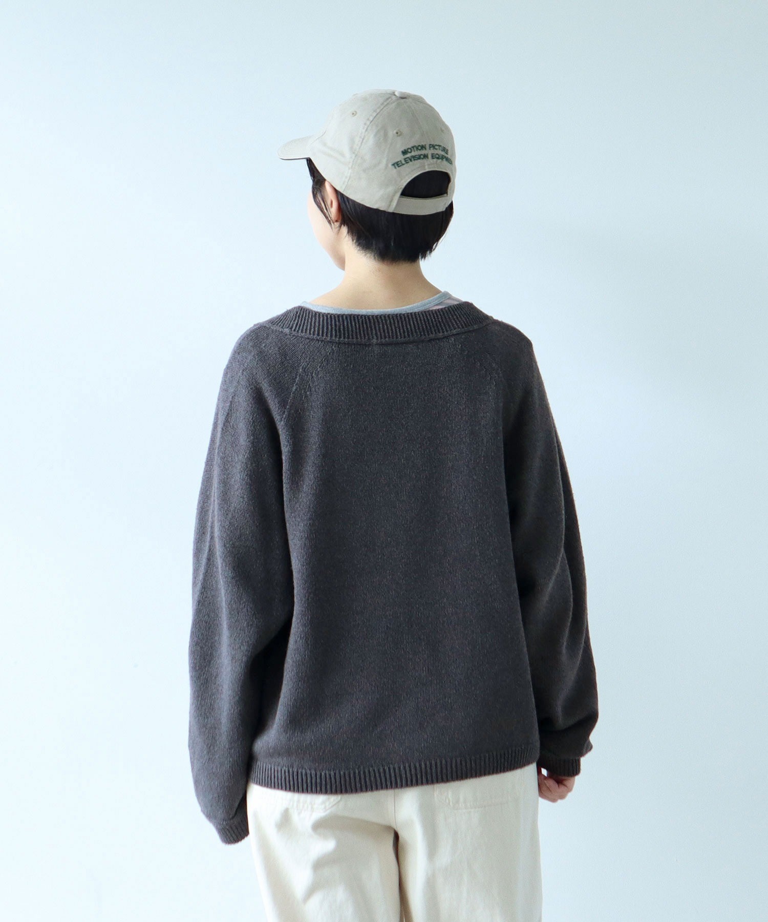 美品　BRIEFING カーディガン WEB/一部店舗限定』メタルボタンカーディガン[LAA4-22J700