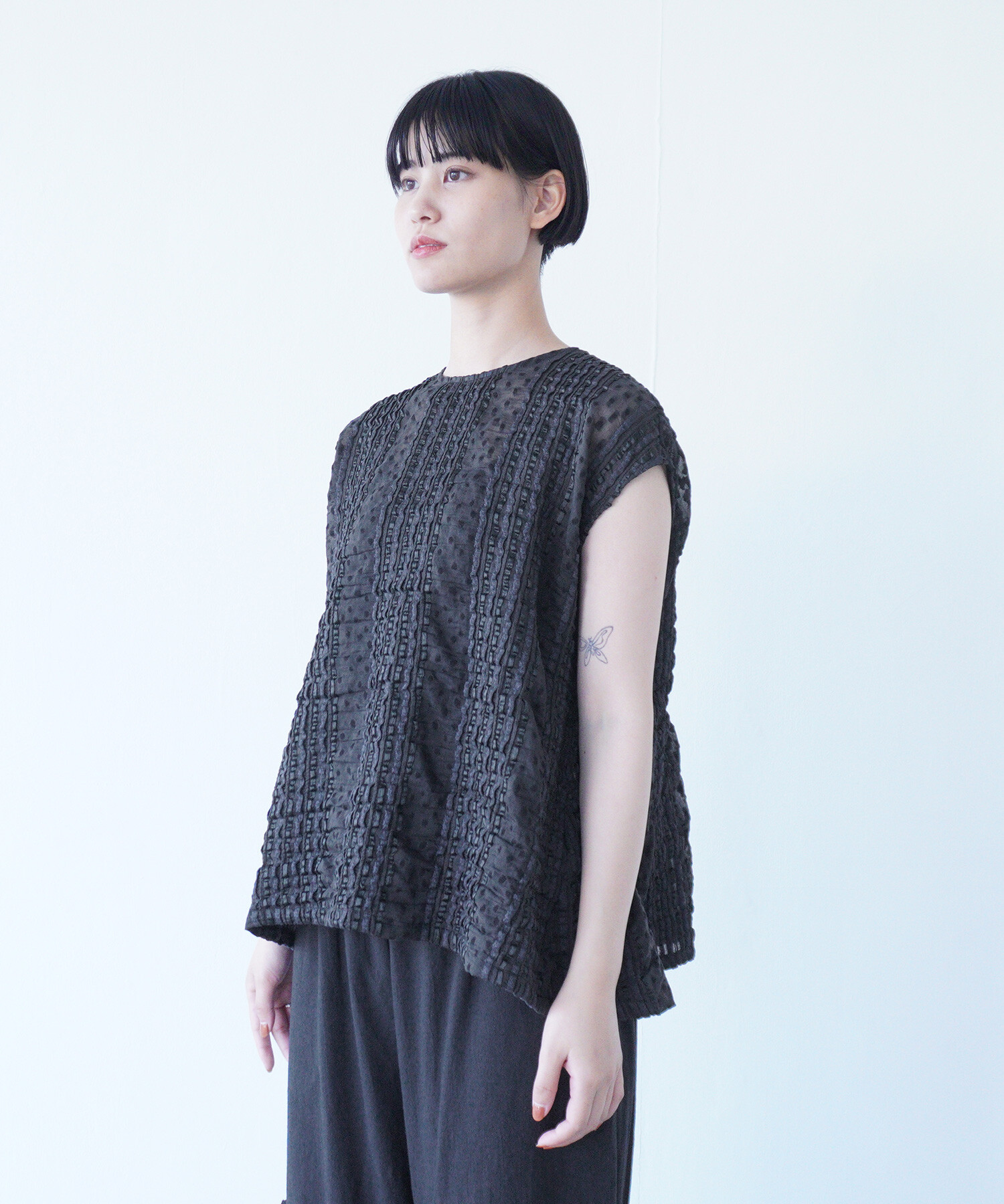 AMBIDEX Store △〇sea バックギャザーブラウス(F クロ): FLAT