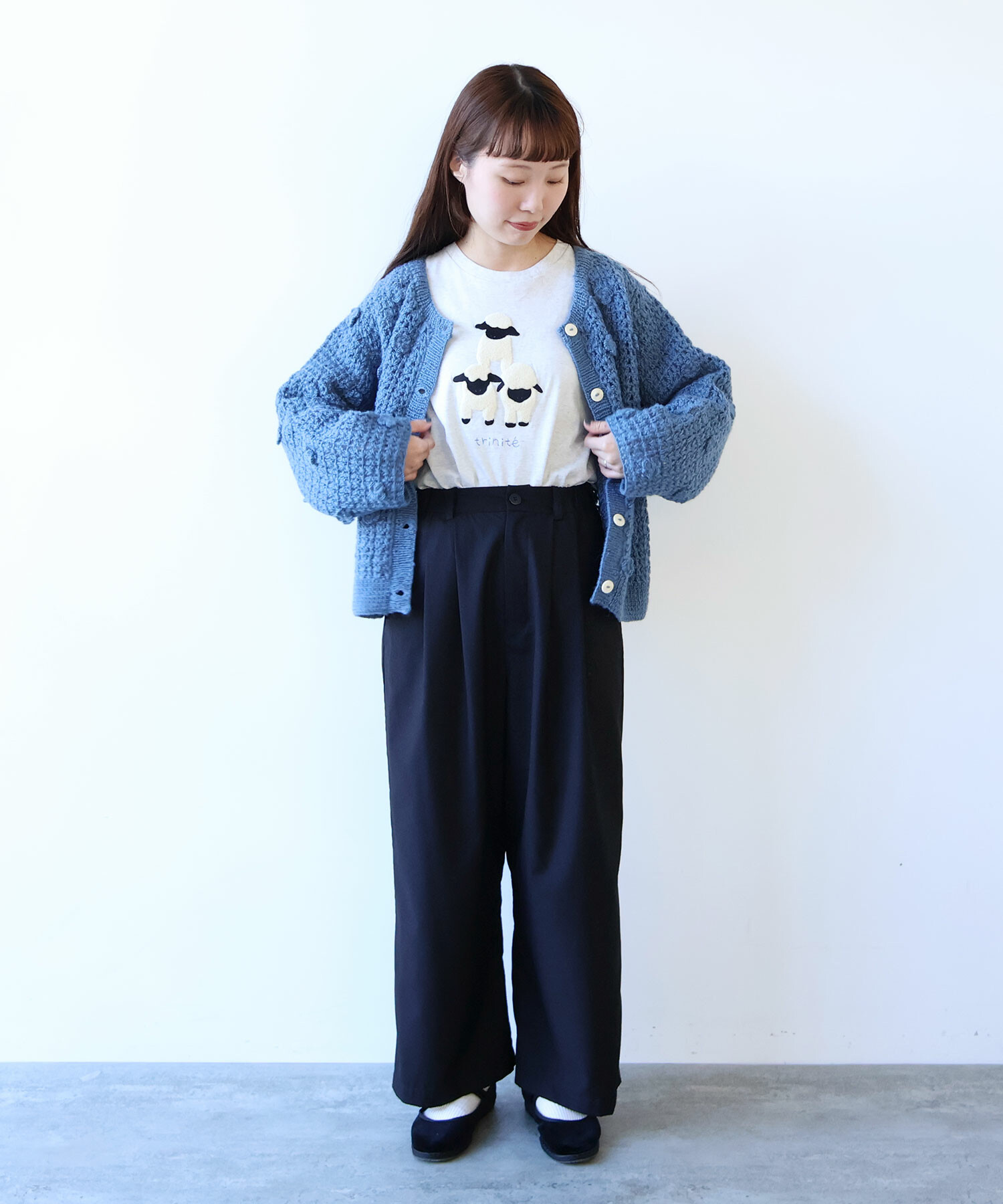 AMBIDEX Store ○ ネパールハンドニット おはなカーディガン(F シロ