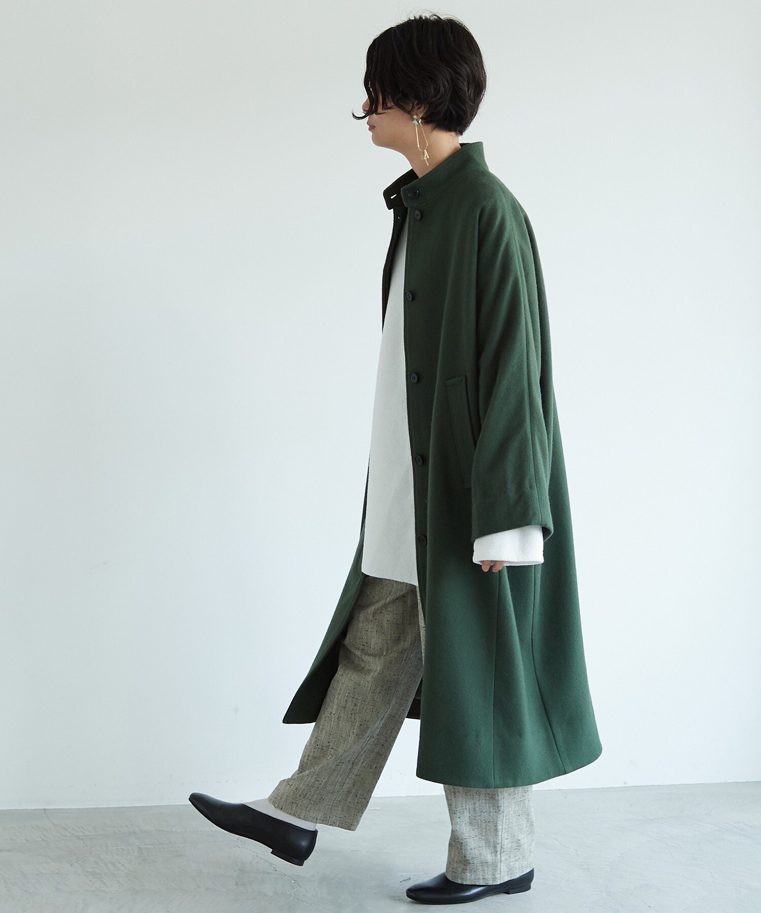 定価は39600円でしたWool/super100 wide stand collar　コート