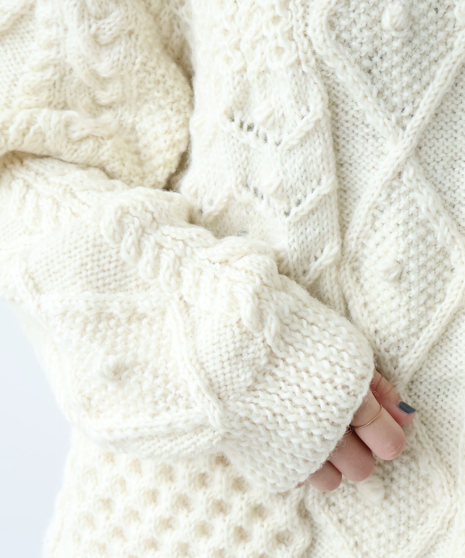 AMBIDEX Store ネパールハンドニット プルオーバー(F シロ): yuni