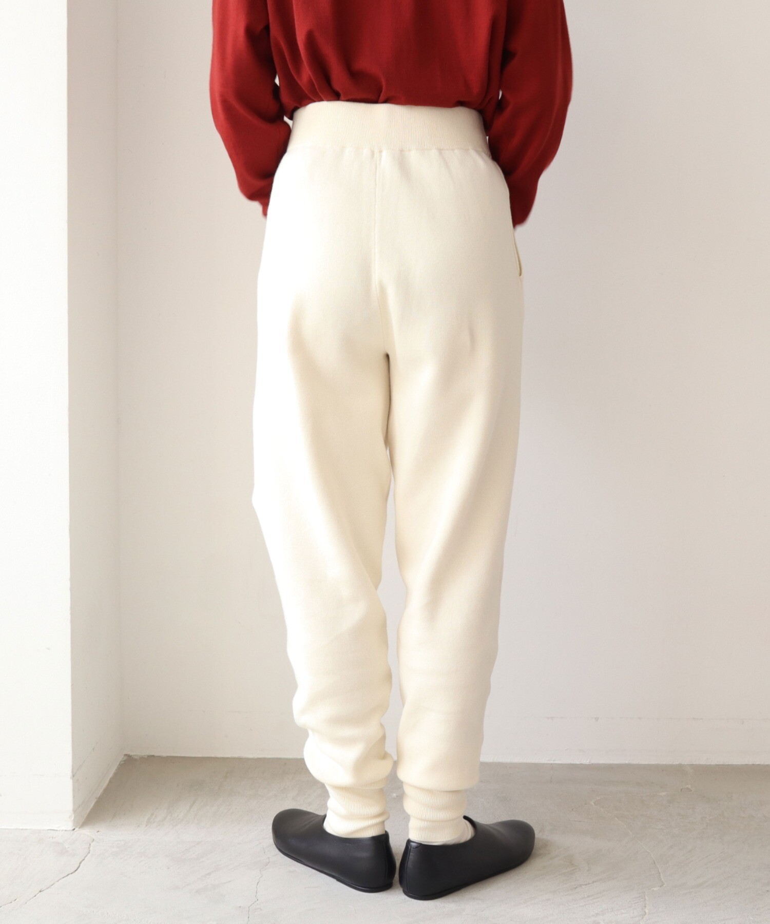 AMBIDEX Store 14G gomme smooth knit pants(F シロ): yuni