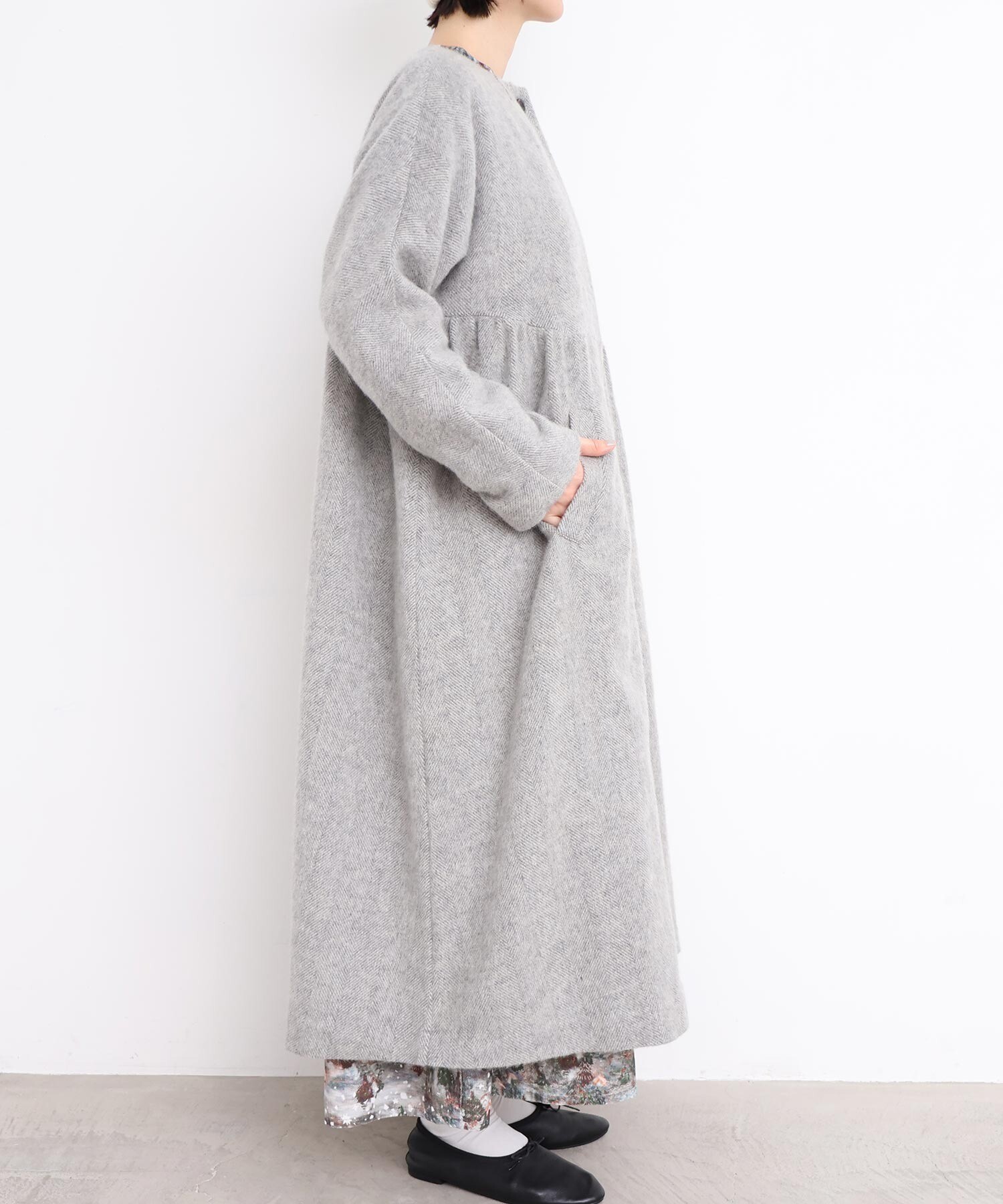 AMBIDEX Store 〇ヘリンボーンウール ドルマンギャザーコート (F クロ