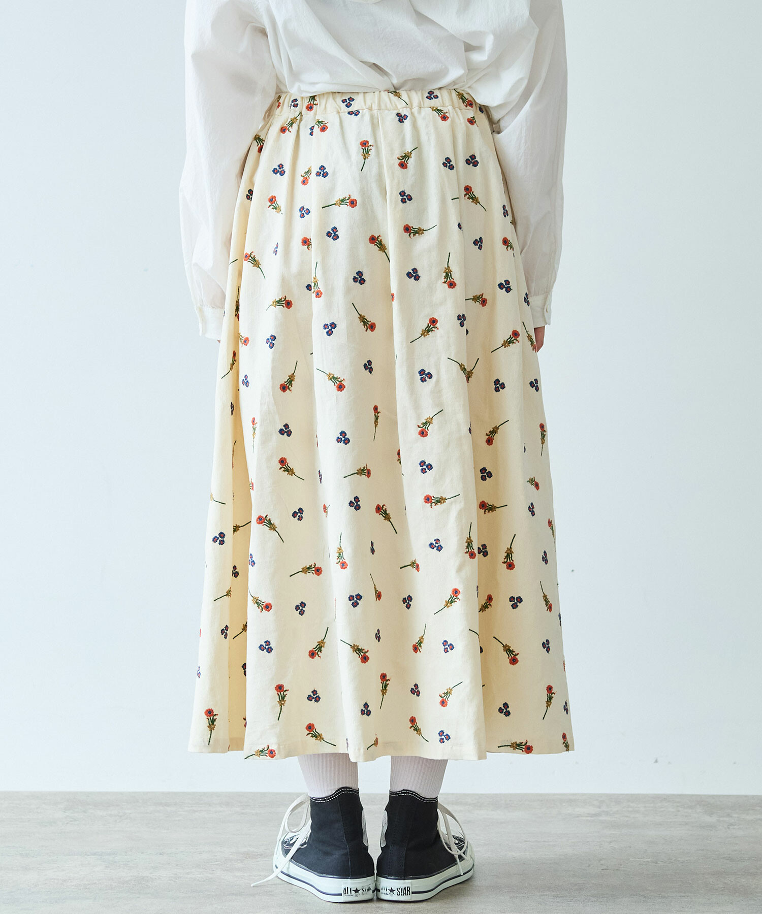 今季美品★bulle de savon★花柄スカート bulle de savon（ビュルデサボン）の「菜の花刺繍 スカート