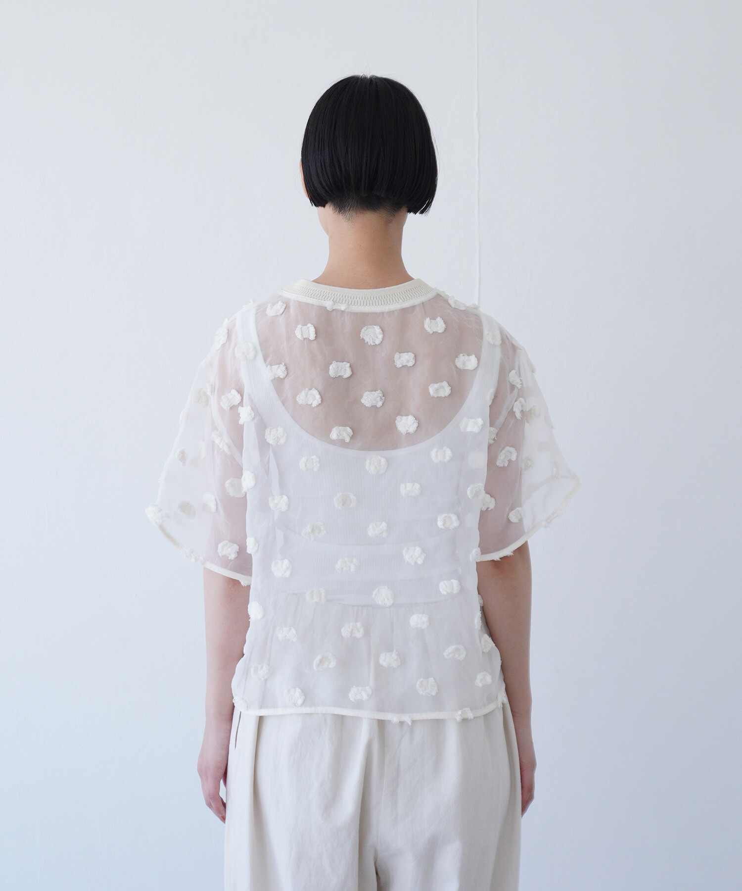 3D刺繍ドットチュニックブラウス（5-0310-1-21-005）｜fredy
