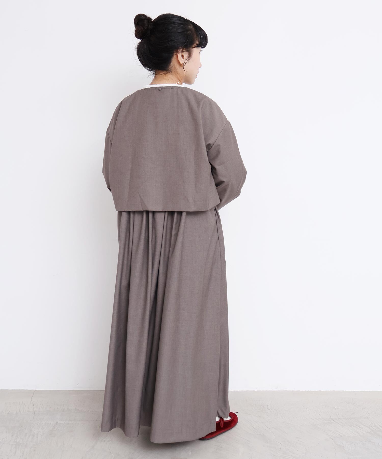 AMBIDEX Store TRプリーツタックノースリワンピース(F グレー): l