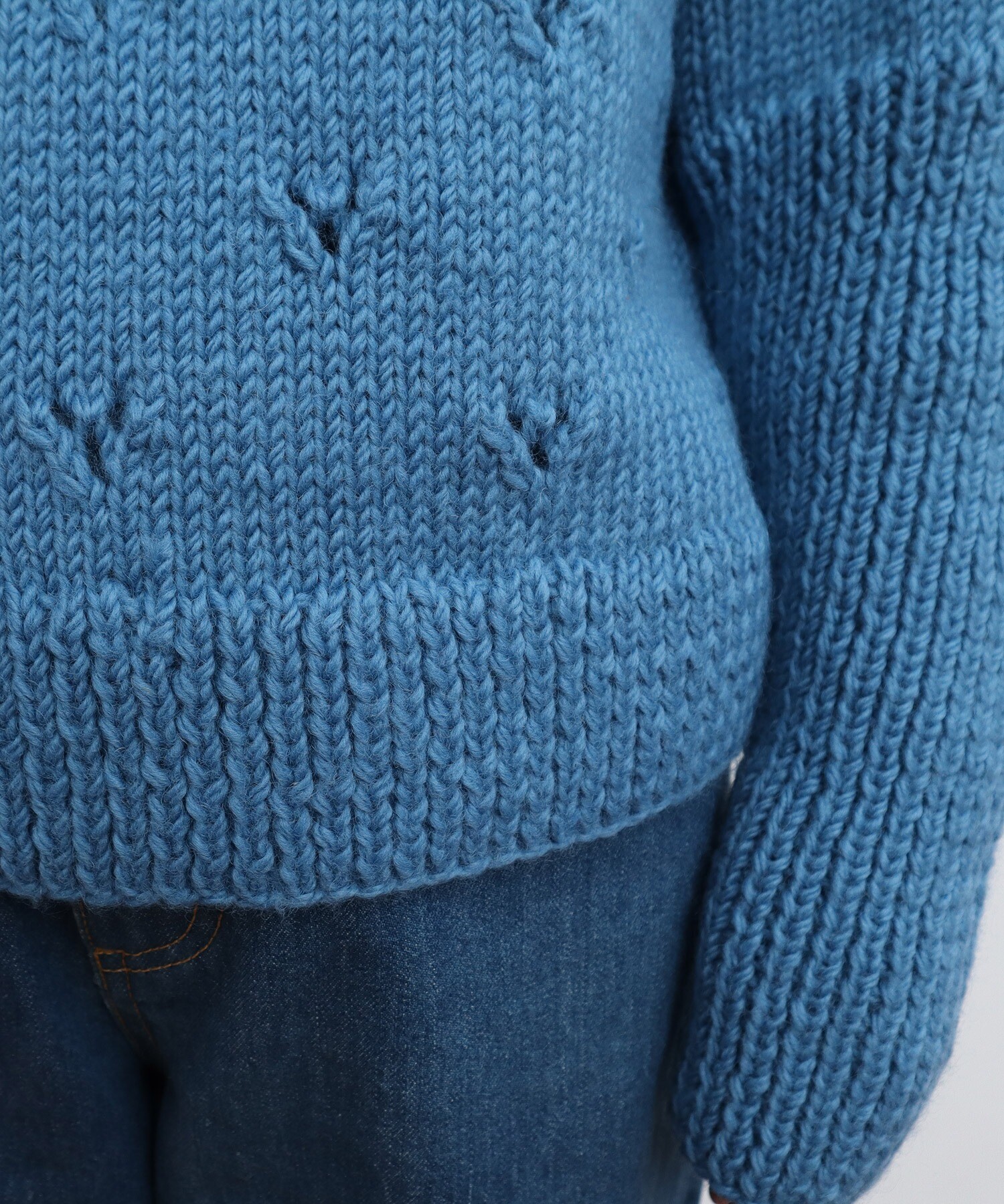 ネパールギルボックス 求心もよう編みプルオーバー