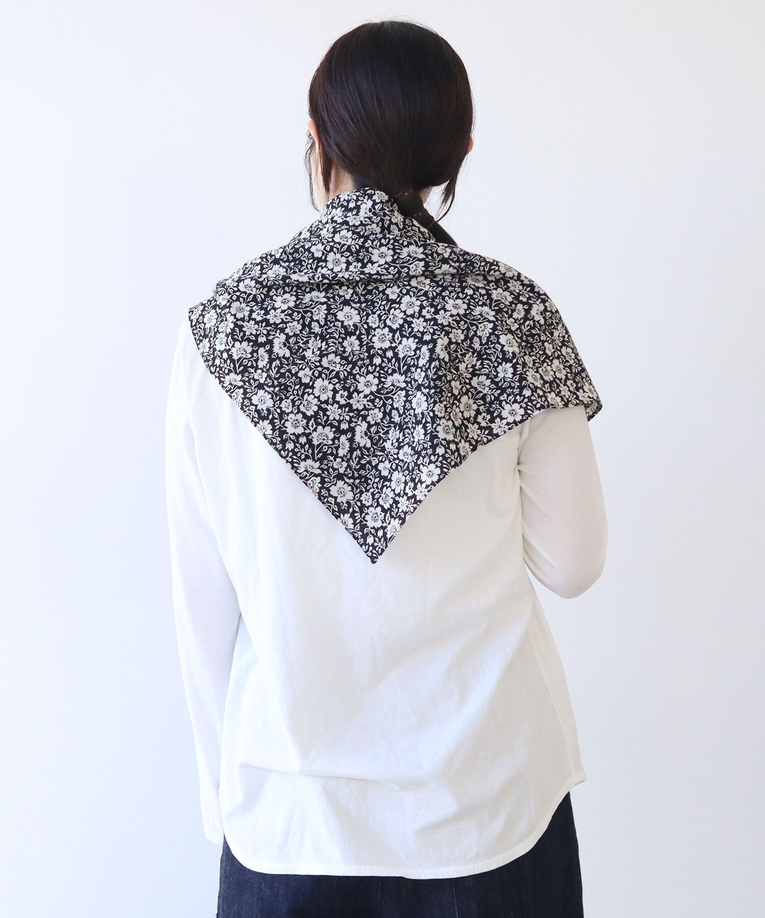 AMBIDEX Store ○プリント スカーフ(F 花柄): yuni