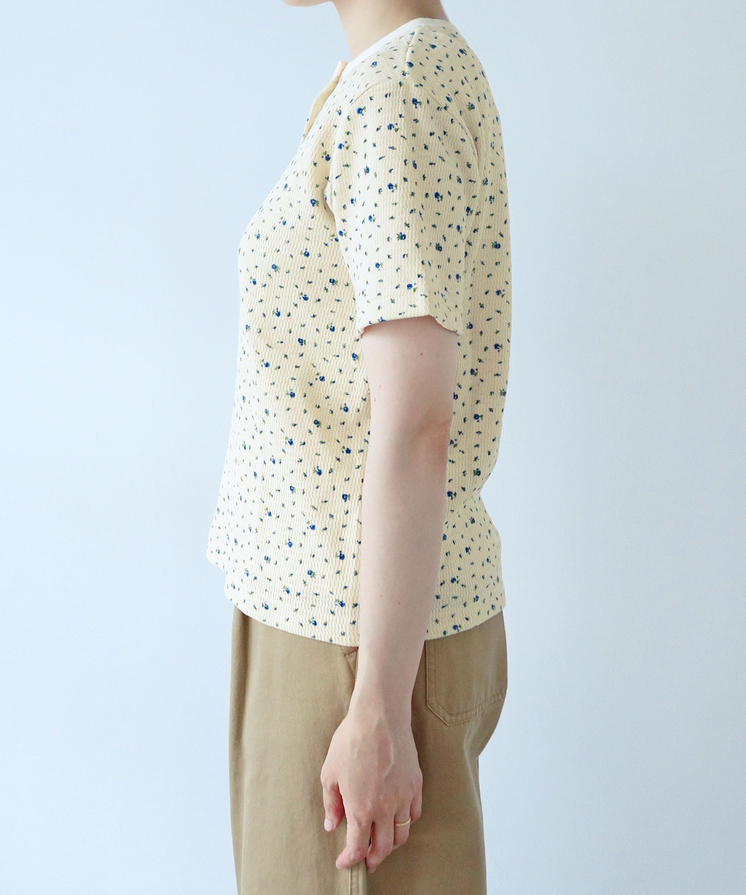 AMBIDEX Store ○○USEDサーマル小花プリント ヘンリーネックTシャツ(F