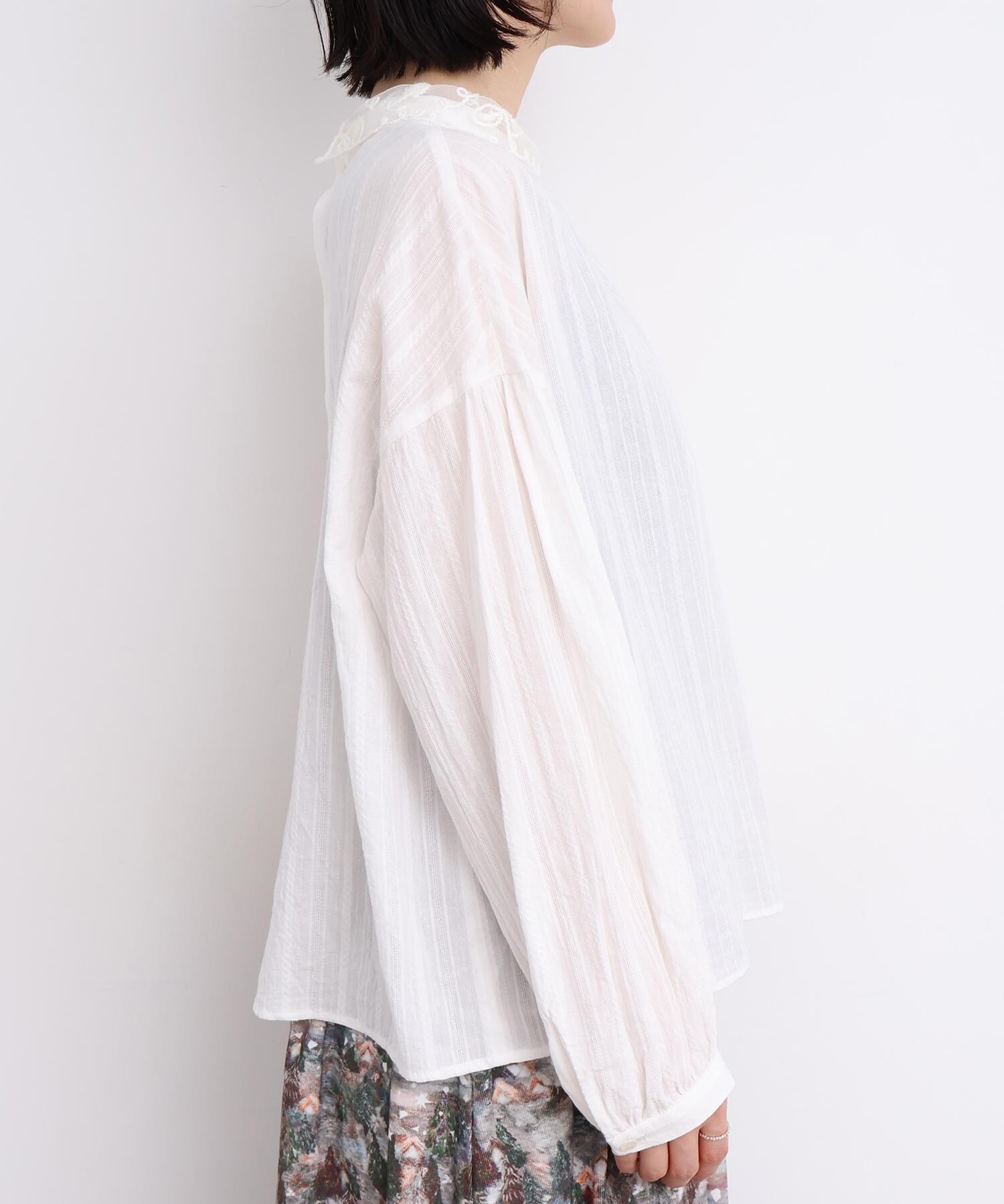 AMBIDEX Store ○いちごのコード刺繍 重なる襟ブラウス(F シロ): l