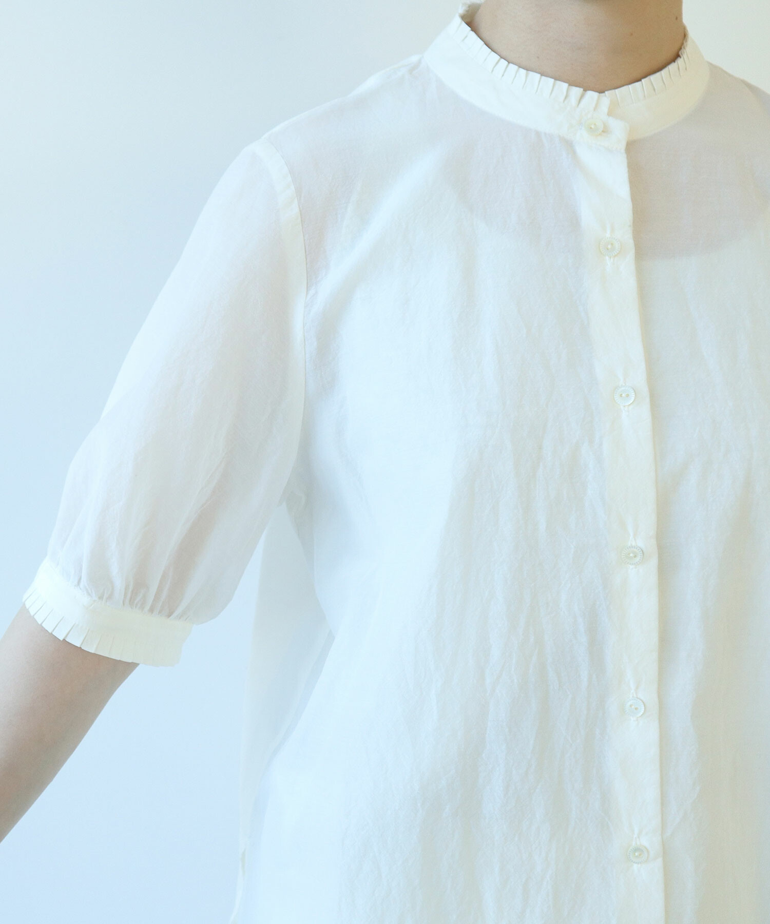 ロイプリ　スケルトンブラウス(白) 9401BL002251S18.jpg