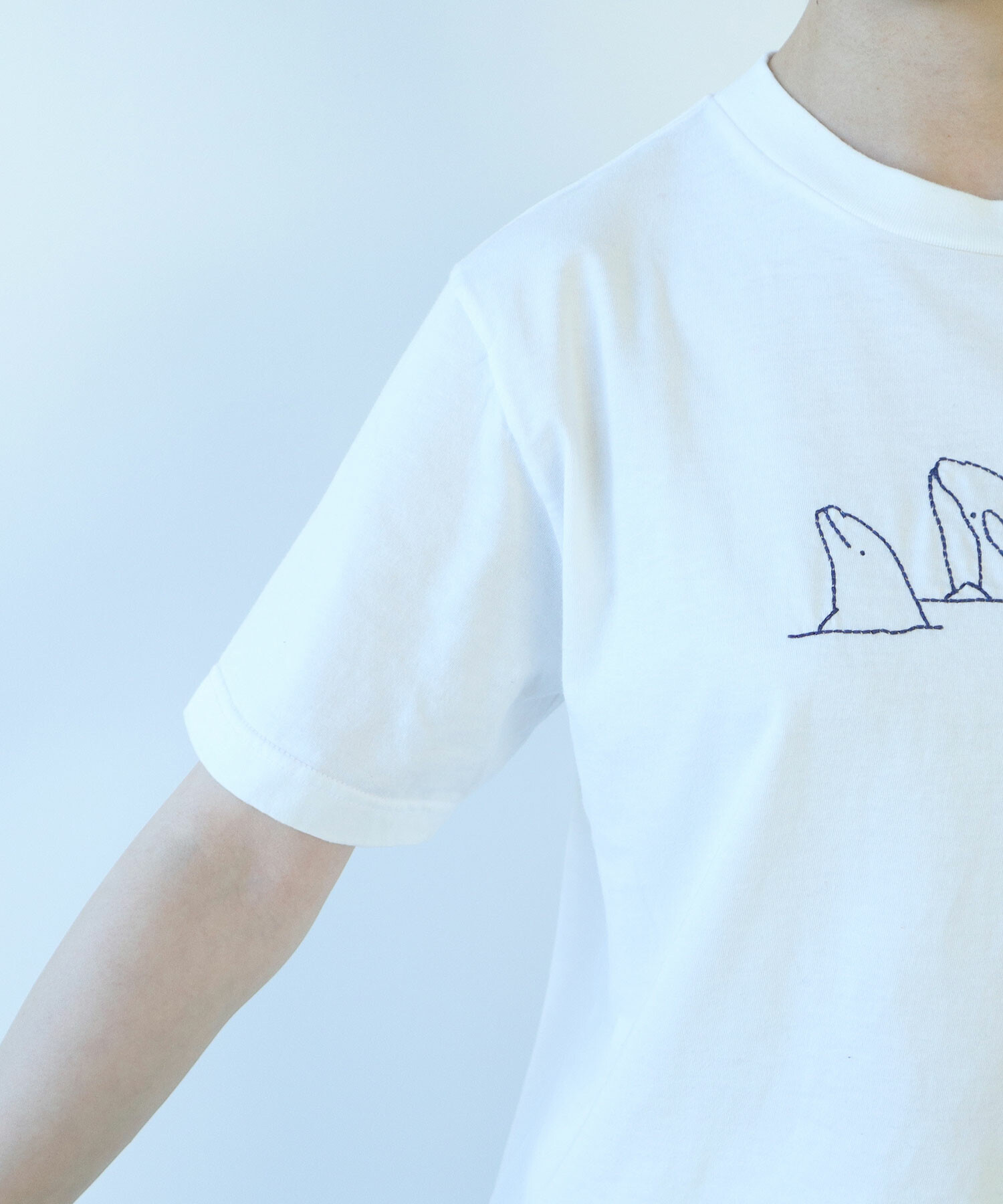 AMBIDEX Store 〇 くじらのなかまたち 刺繍Tシャツ(F アオ