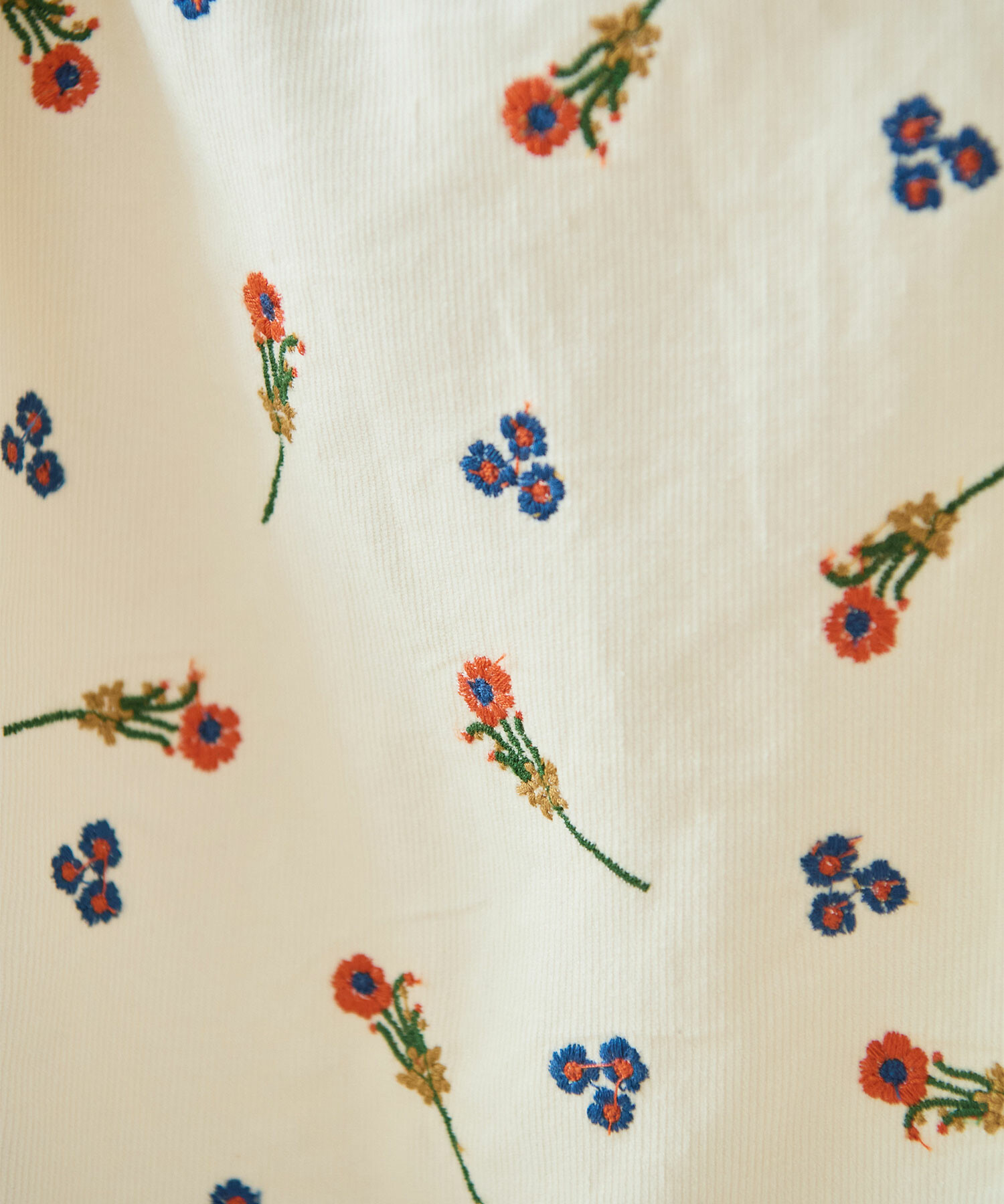 Hina工房様 AMBIDEX Store ○ シュウメイギク 刺繍 ワンピース(F クロ): bulle de