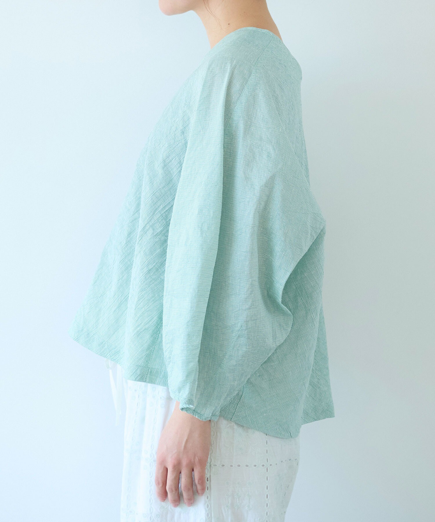AMBIDEX Store △○Vネックブラウス(F コン): yuni