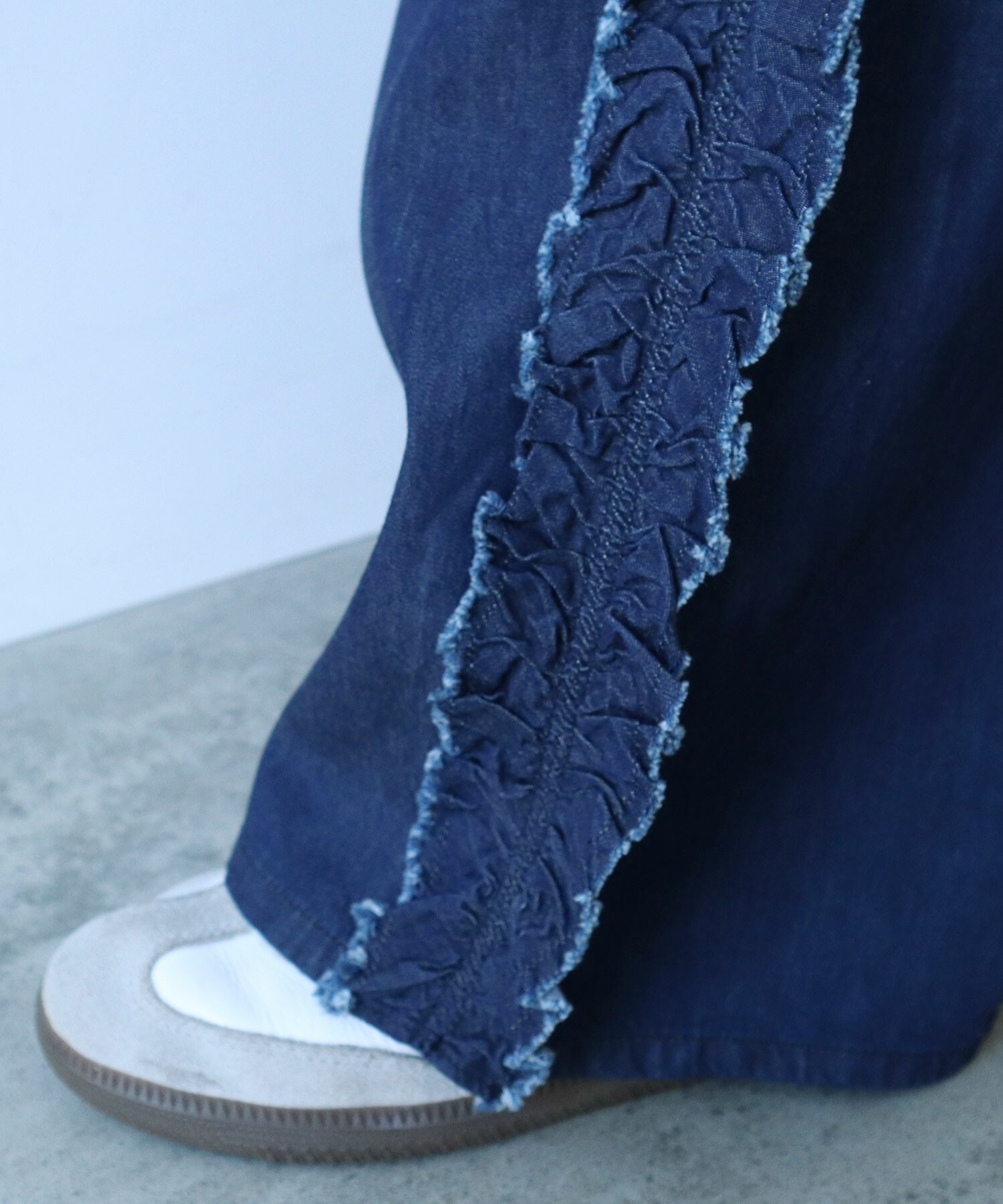 AMBIDEX Store 5.5oz LIGHT DENIM SIDE FRILL パンツ(F LIGHT BLUE