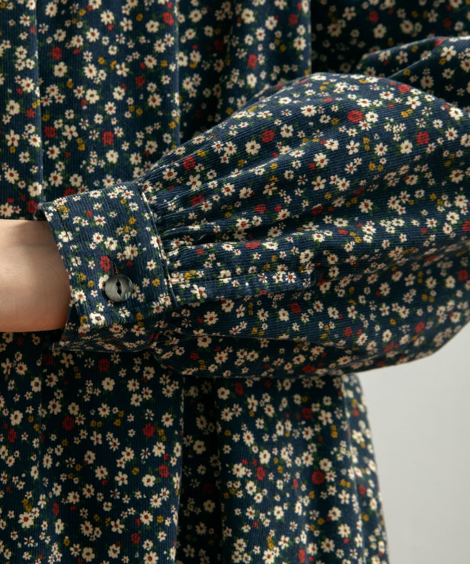 AMBIDEX Store △○シャツコール 小花プリントパイピングワンピース(F