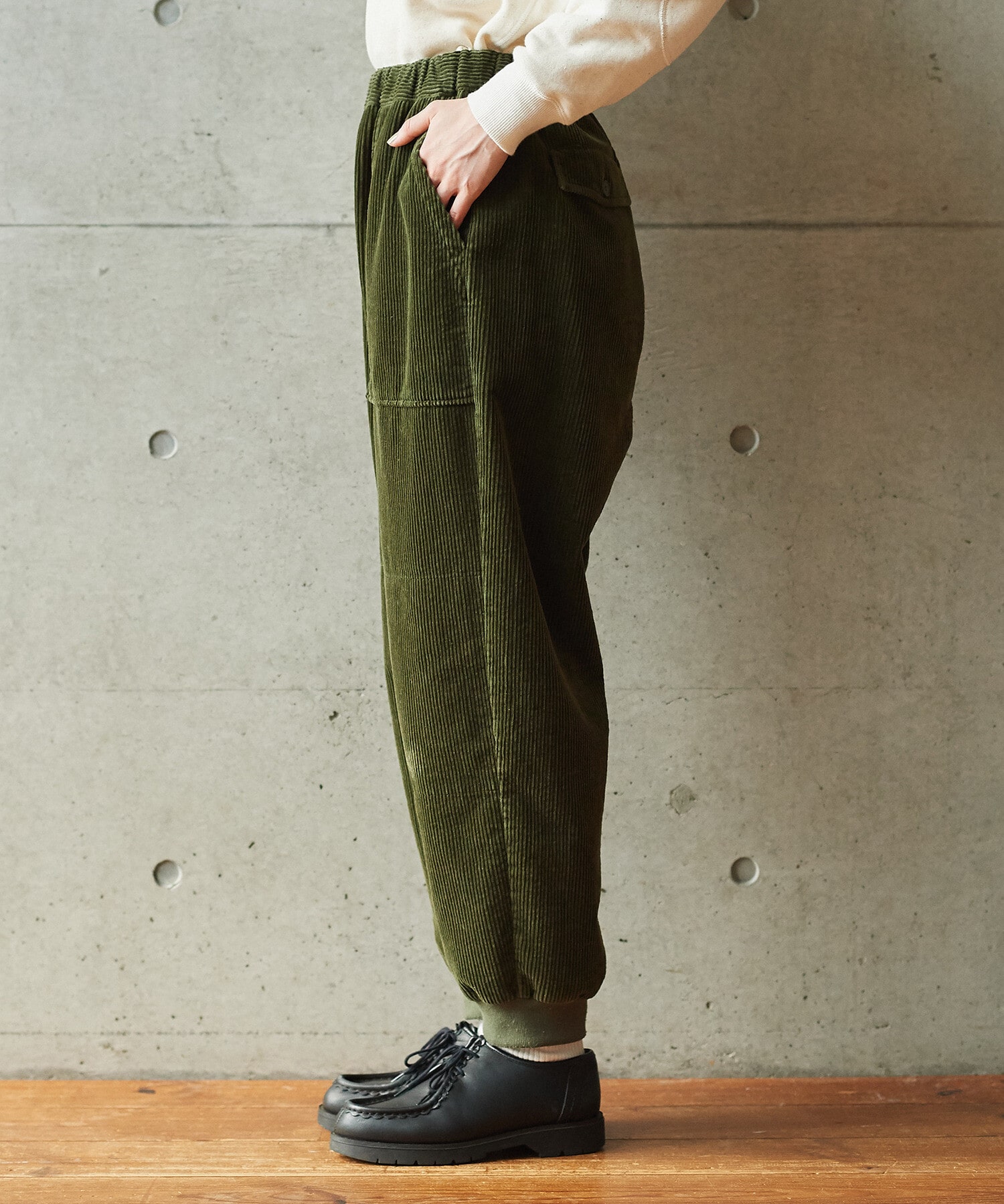 モデル 160cm ※ベルトループが付きます。