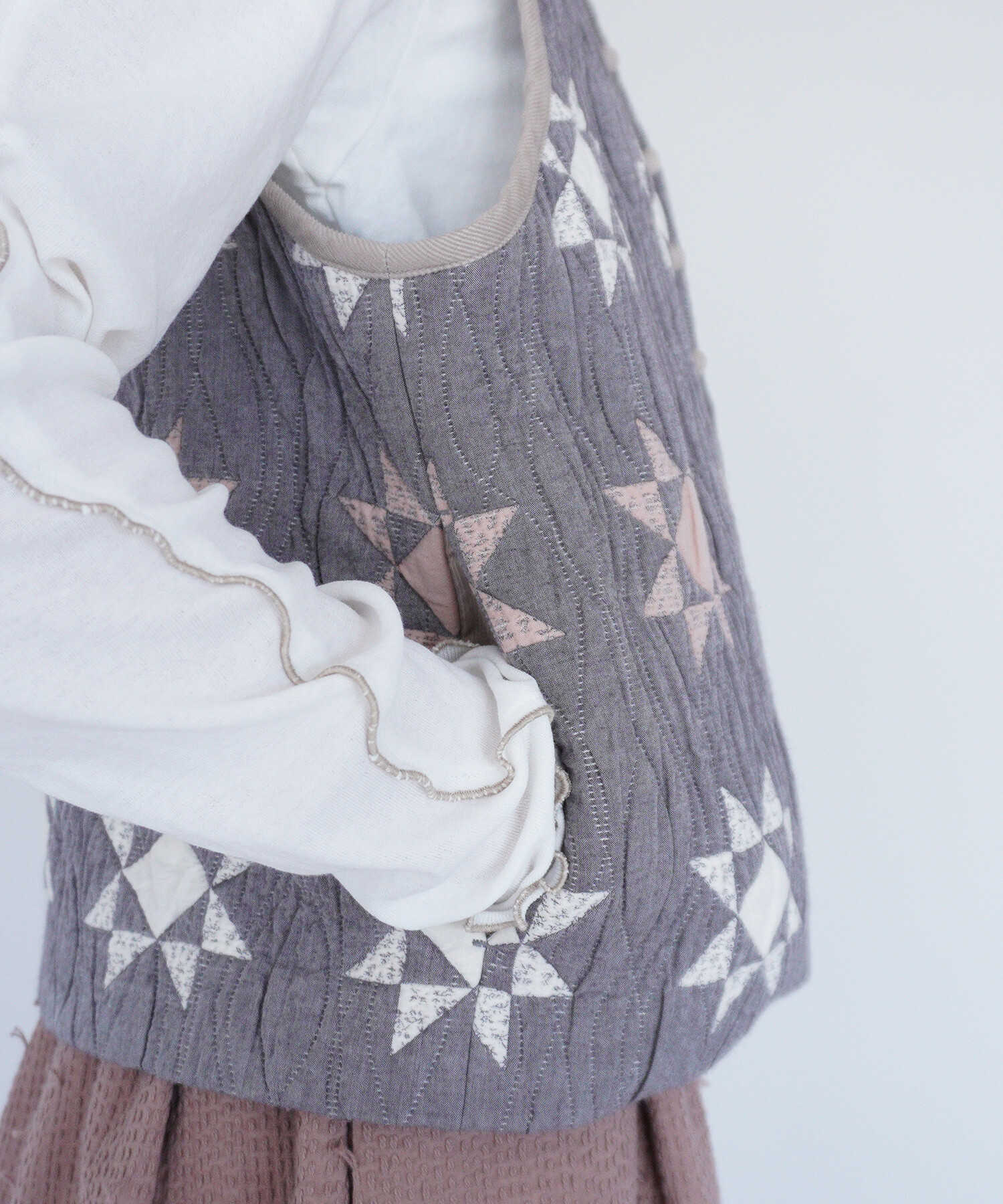 AMBIDEX Store 〇patchwork quilt jacquard ベスト(F グレー): Rin