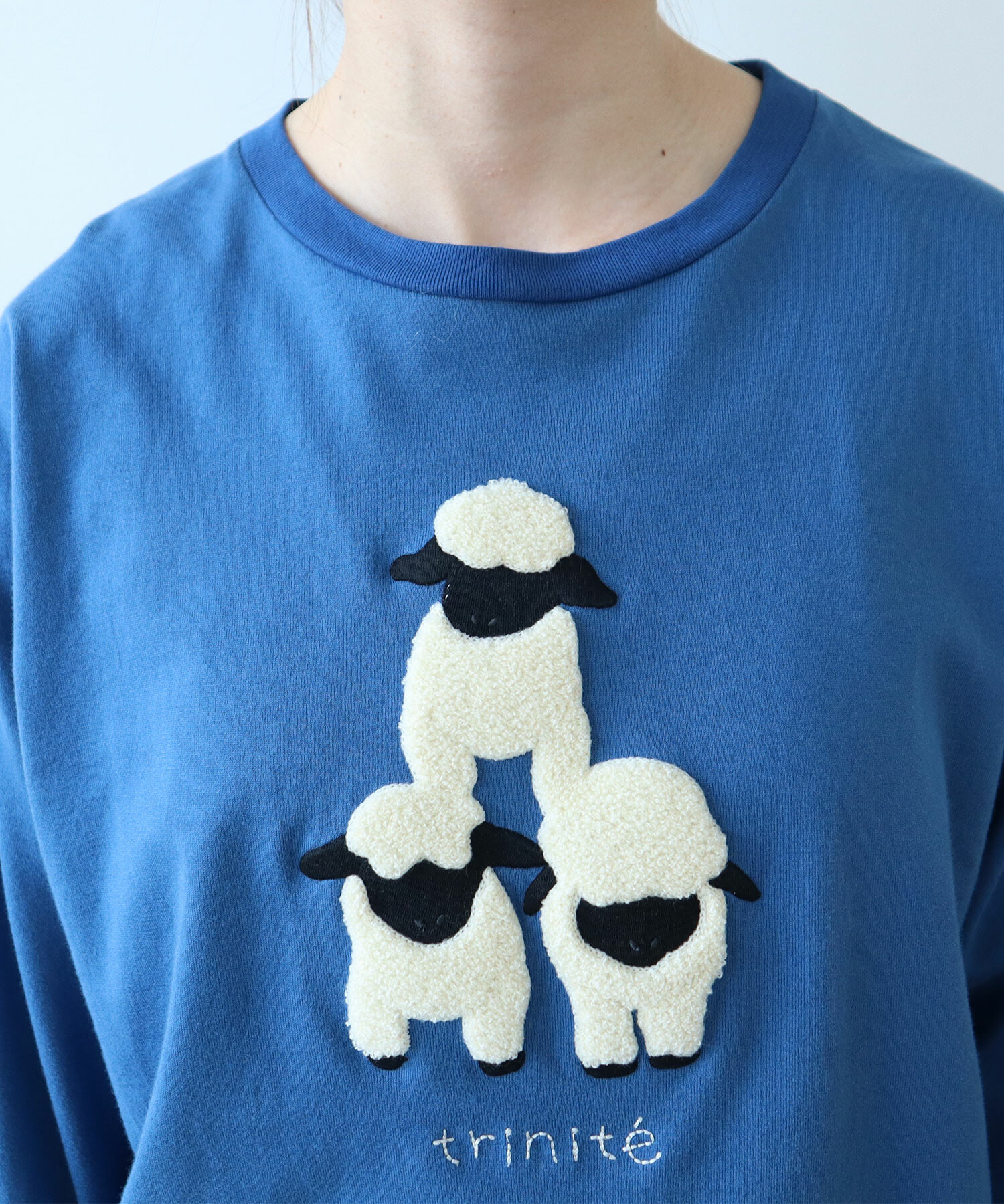 AMBIDEX Store ○ ひつじ刺繍 Tシャツ(F オートミール): bulle