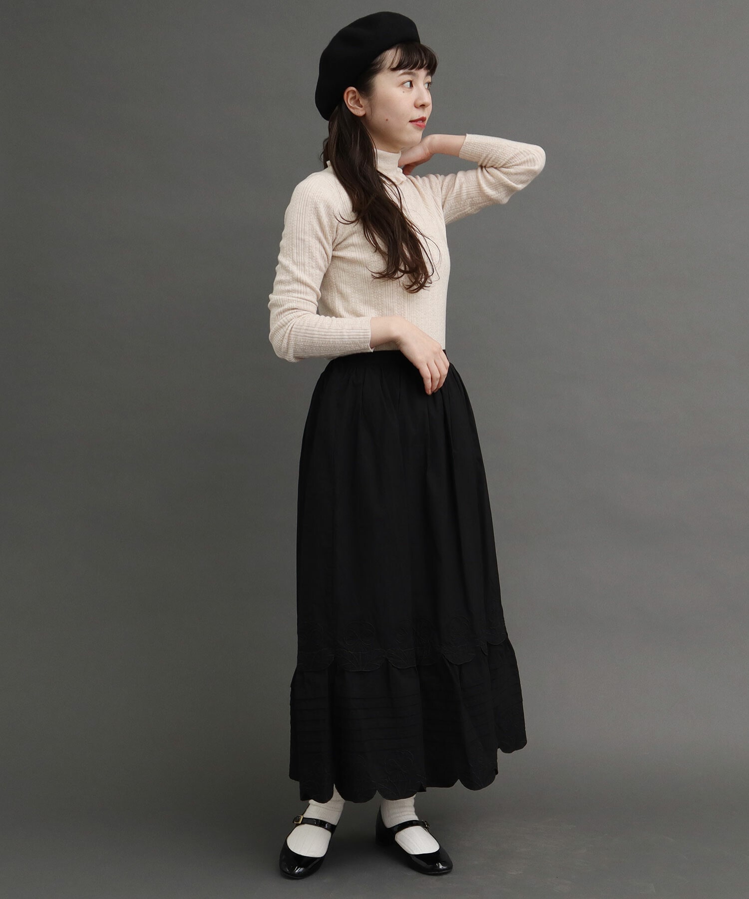 AMBIDEX Store 〇パンジー刺繍スカート(F シロ): l'atelier du savon