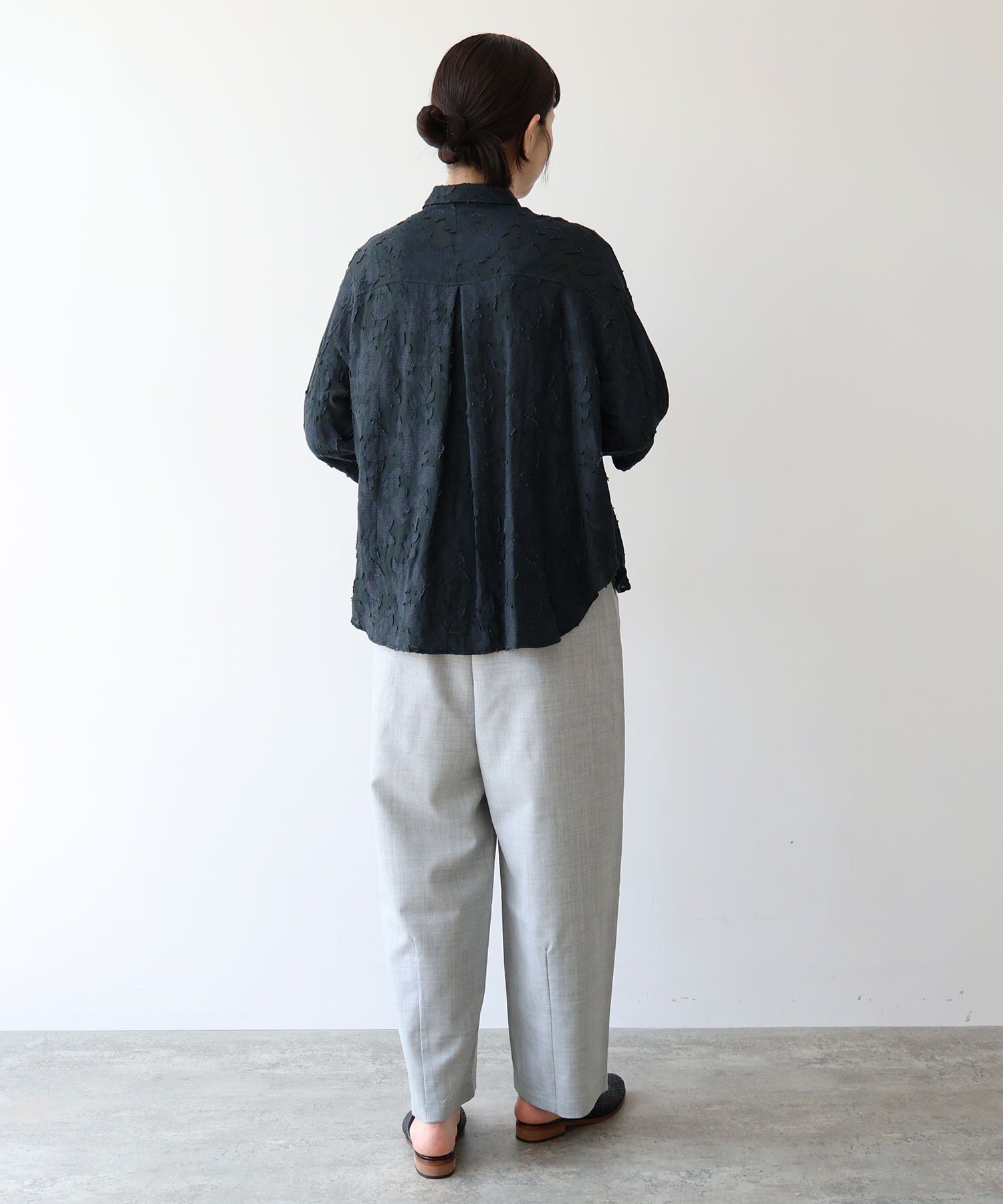 AMBIDEX Store △シアーカットジャカード シャツ(F クロ): yuni