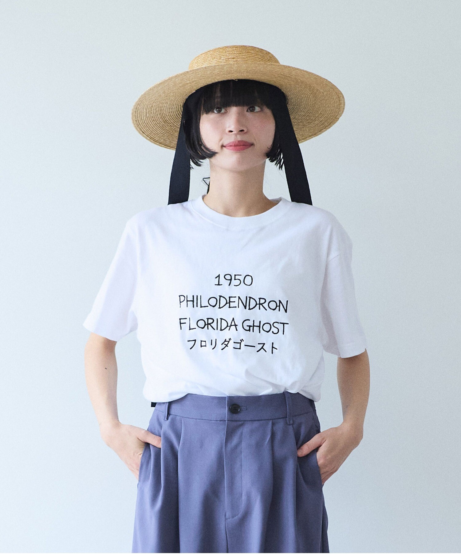 AMBIDEX Store PHILODENDRON embroidely Tシャツ(F シロ): yuni