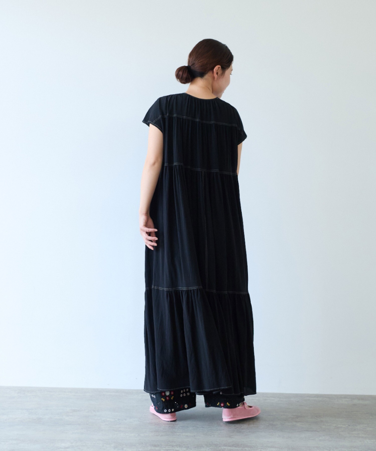 AMBIDEX Store ○ペプラムフレンチスリーブワンピース(F クロ): yuni