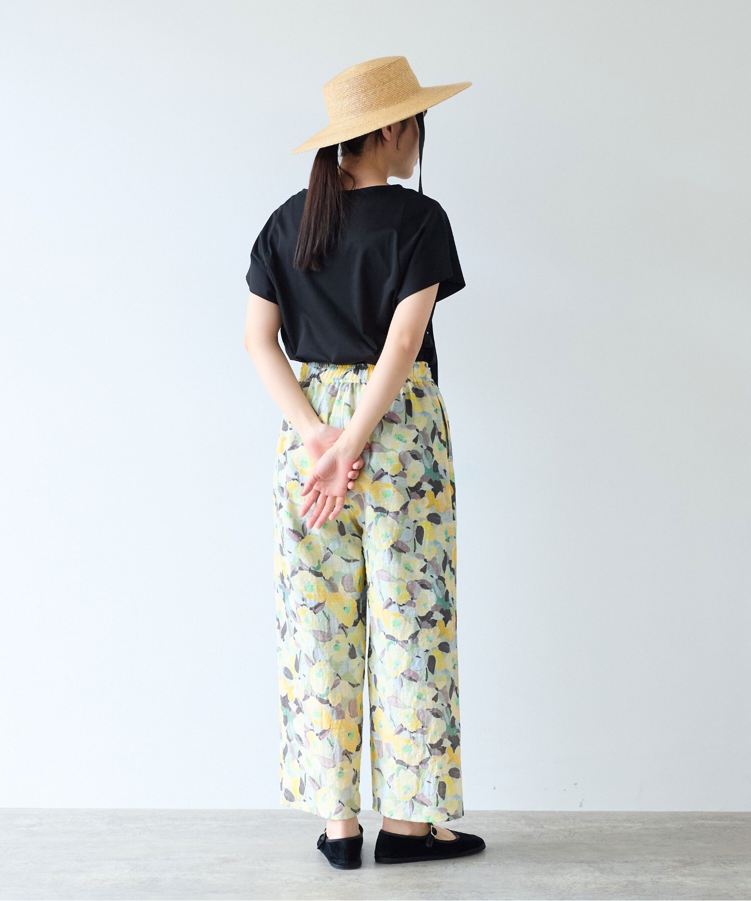 yuni 花柄カジュアルパンツ yuni - 花カットジャガードワイドパンツ | clever elephant
