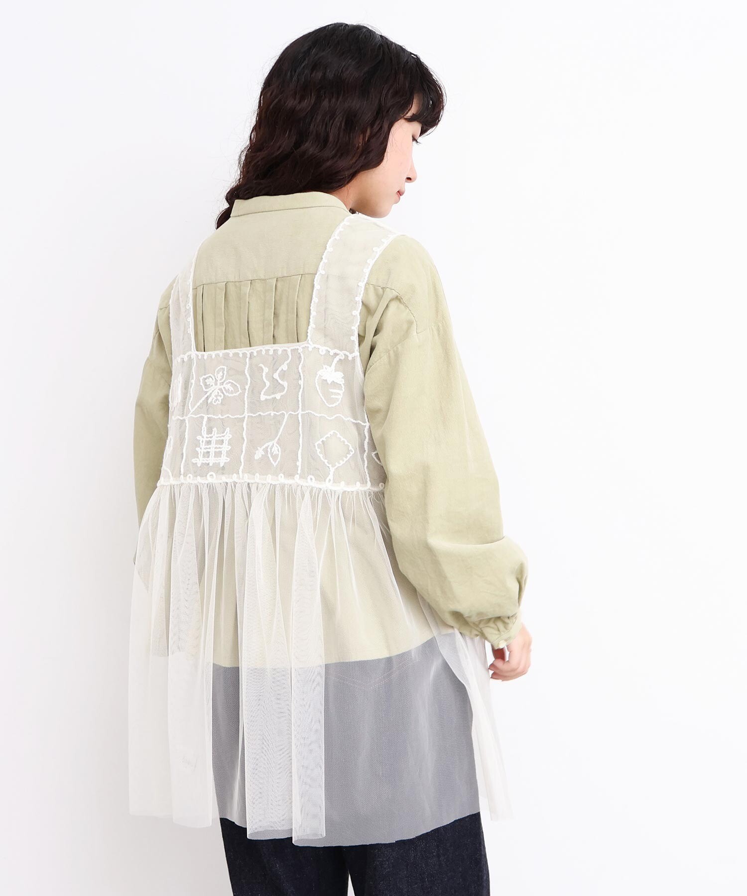 AMBIDEX Store 【予約販売】○いちごのコード刺繍 重ねるチュール