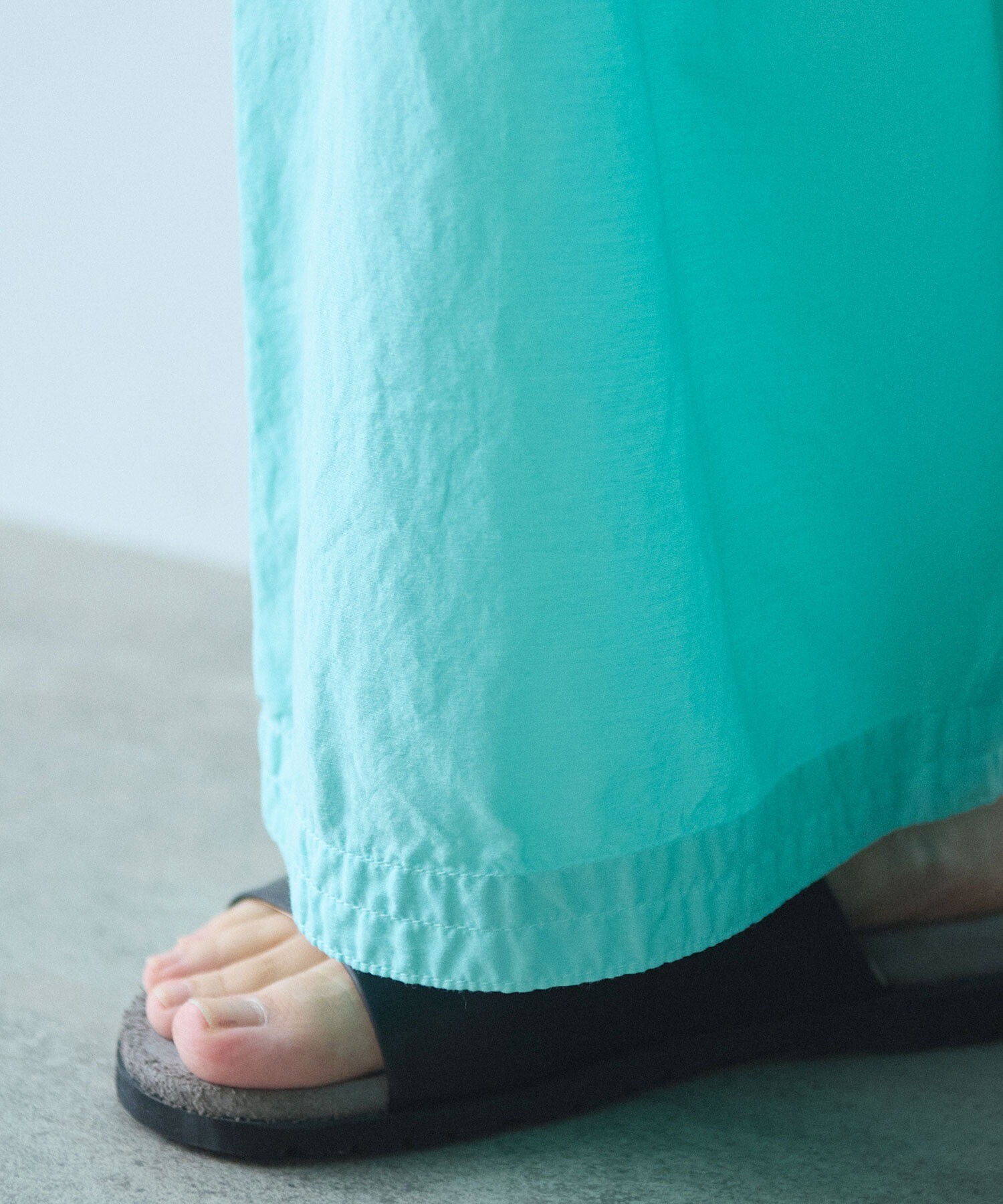 IIROT】 Pleats sheer knit / Cupro cotton ballone pants【La