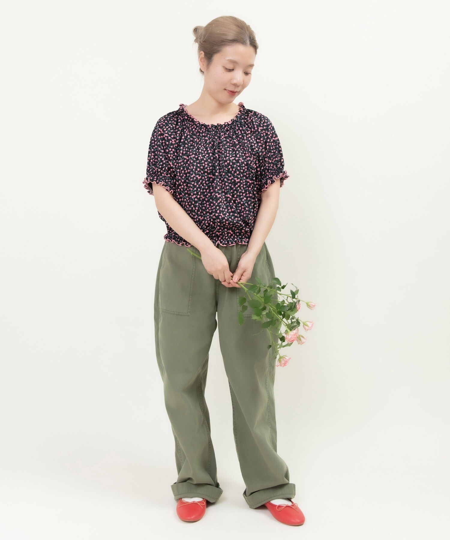 モデル:身長149cm
