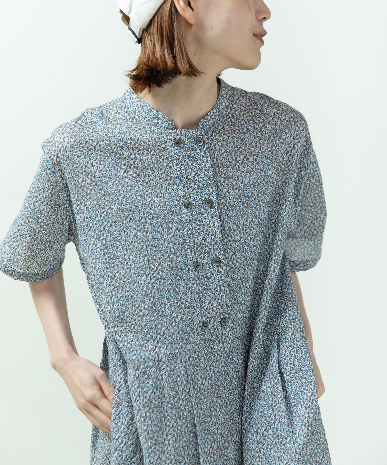 AMBIDEX Store 【予約販売】○【WEB限定カラー】小花柄 ダブルボタン