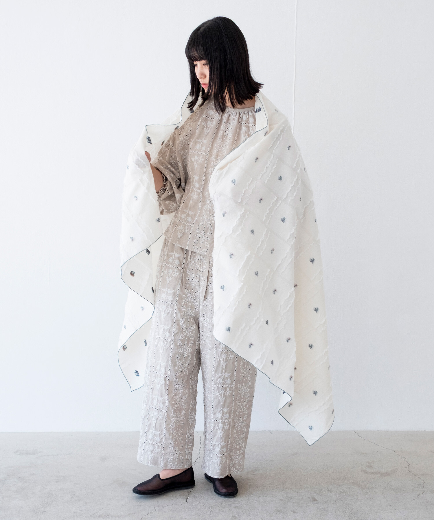 AMBIDEX Store 【予約販売】〇fleurs jacquard マルチクロス(F キナリ