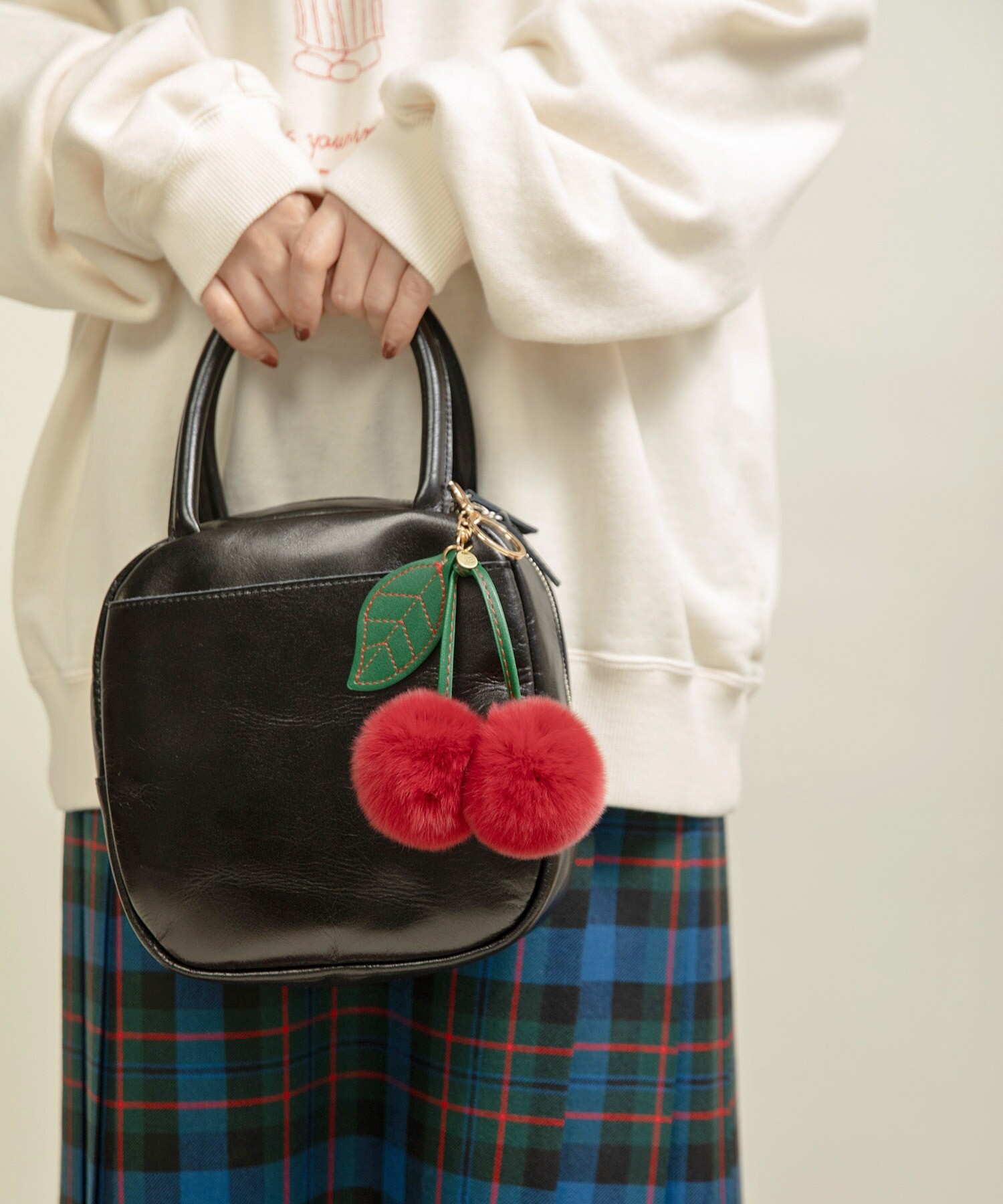 AMBIDEX Store ○レッキス チェリーチャーム(F アカ): CHILD WOMAN