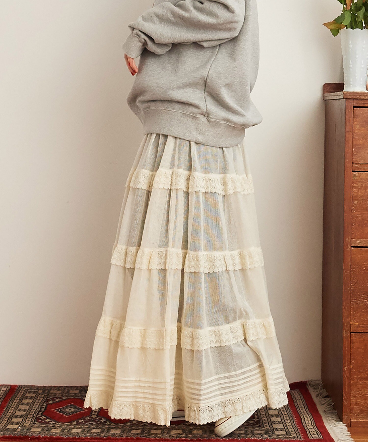 Dot&Stripes childwoman ローン刺繍ティアードスカート