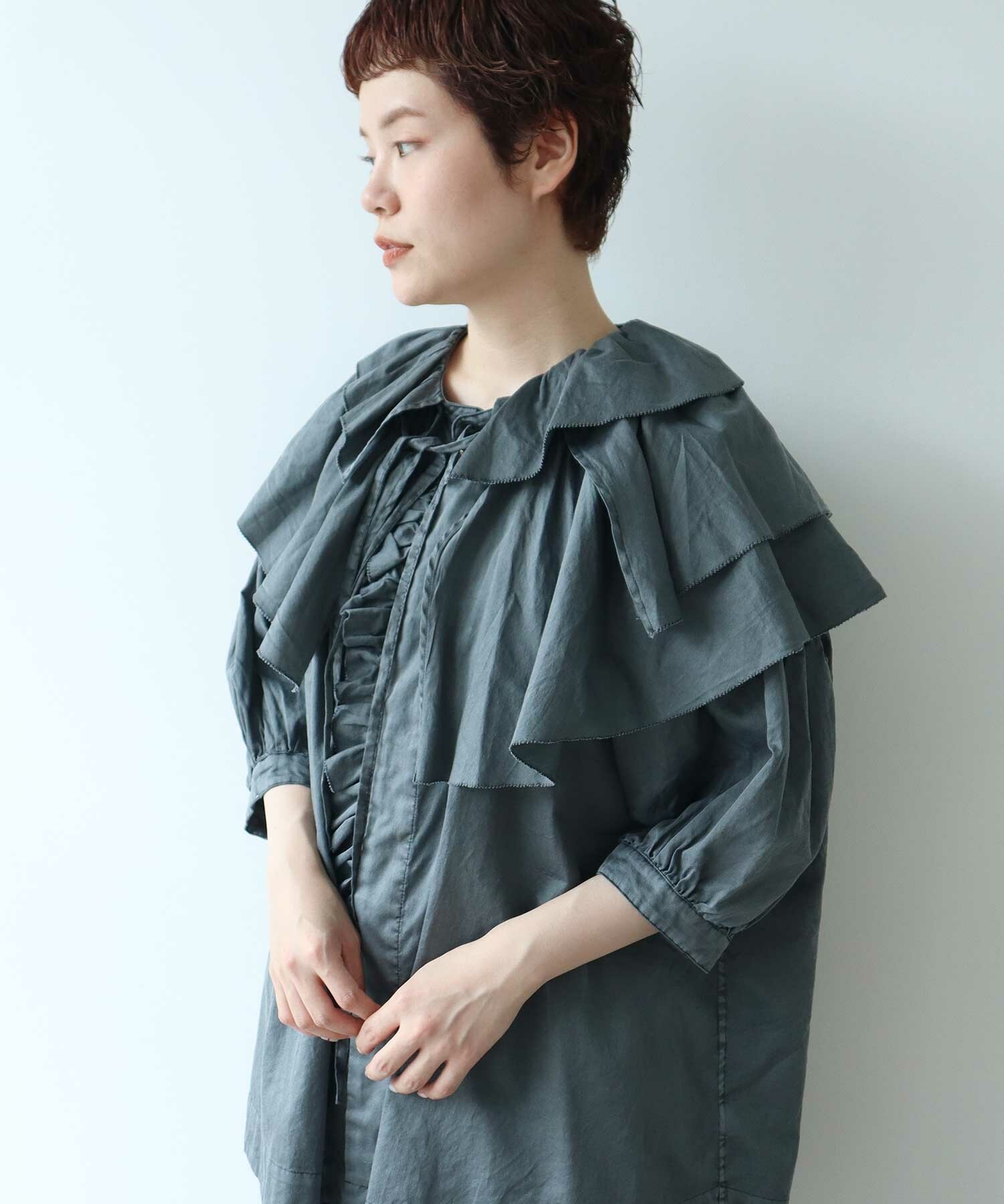 タグ付きENEU ハンドメイドヘリンボーン ケープコート TENNE HANDCRAFTED MODERN ショートケープコート – blanc