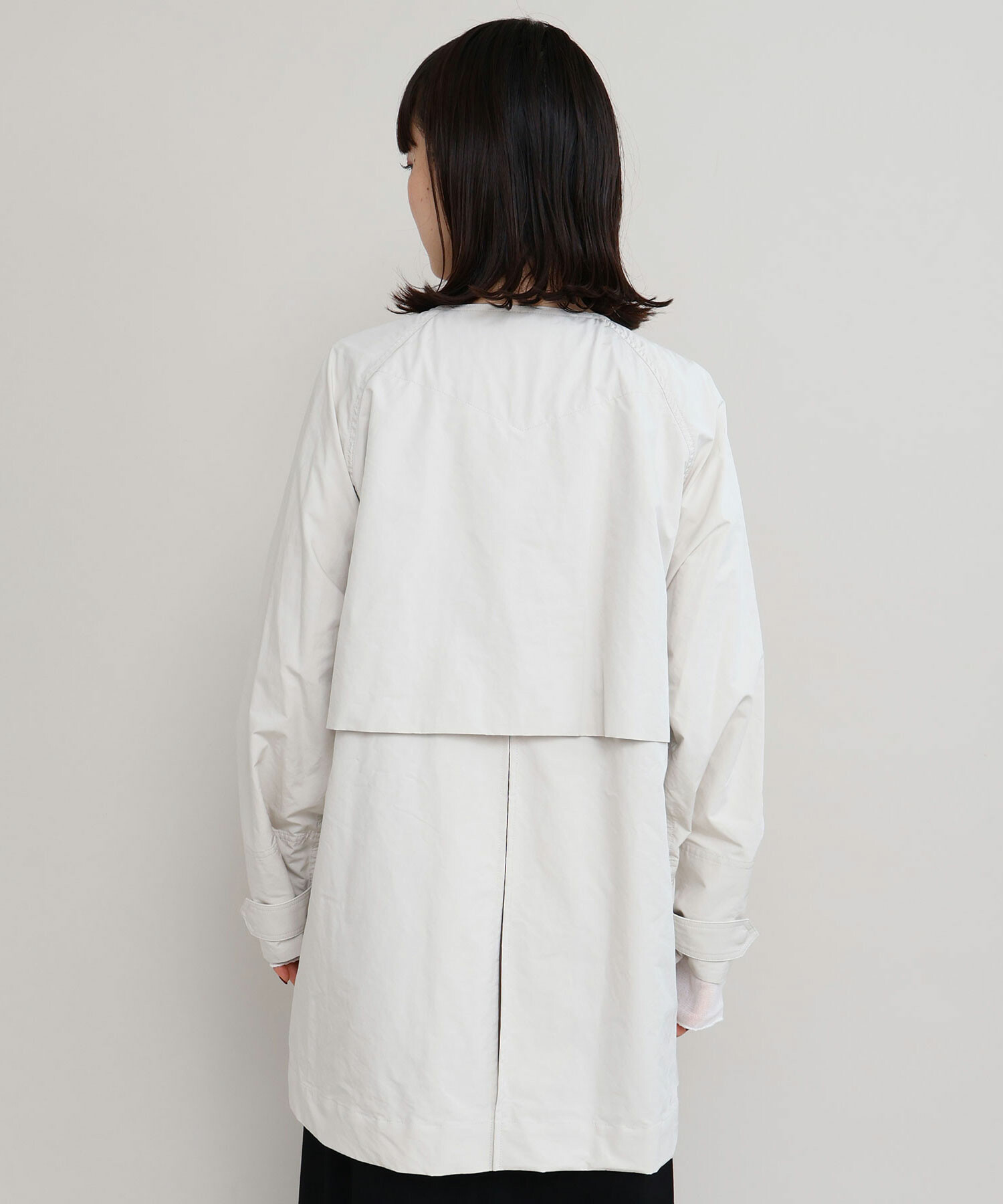 Bibiy ODETTE CAPE ケープコート黒ドット柄　❗️お値下げしました❗️ Bibiy ODETTE CAPE ケープコート黒ドット柄 ❗️お値下げしま