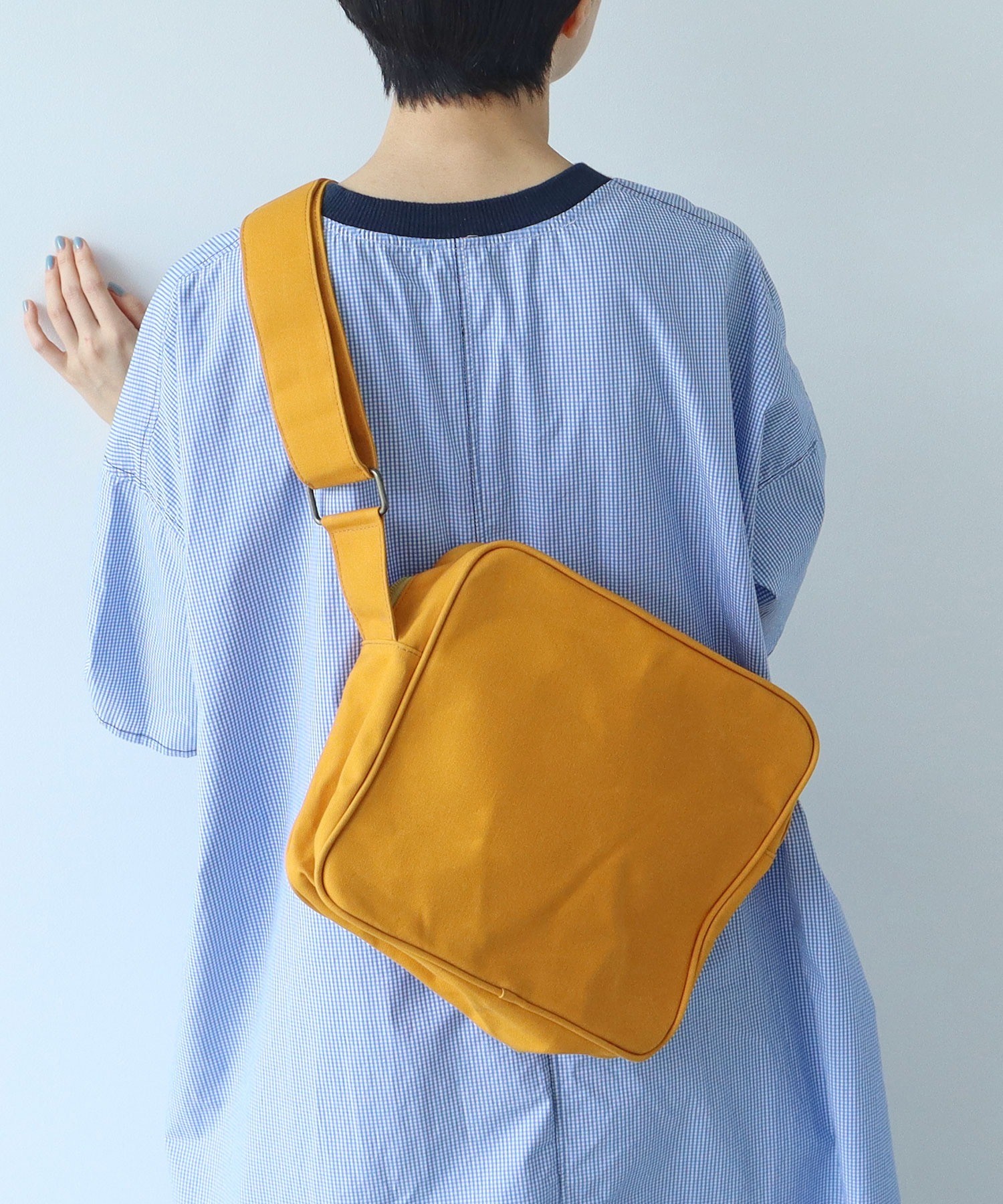 ATELIER PIERROT コフィン型ショルダーバッグ 250314_sh_0310_jn01bag_03.jpg