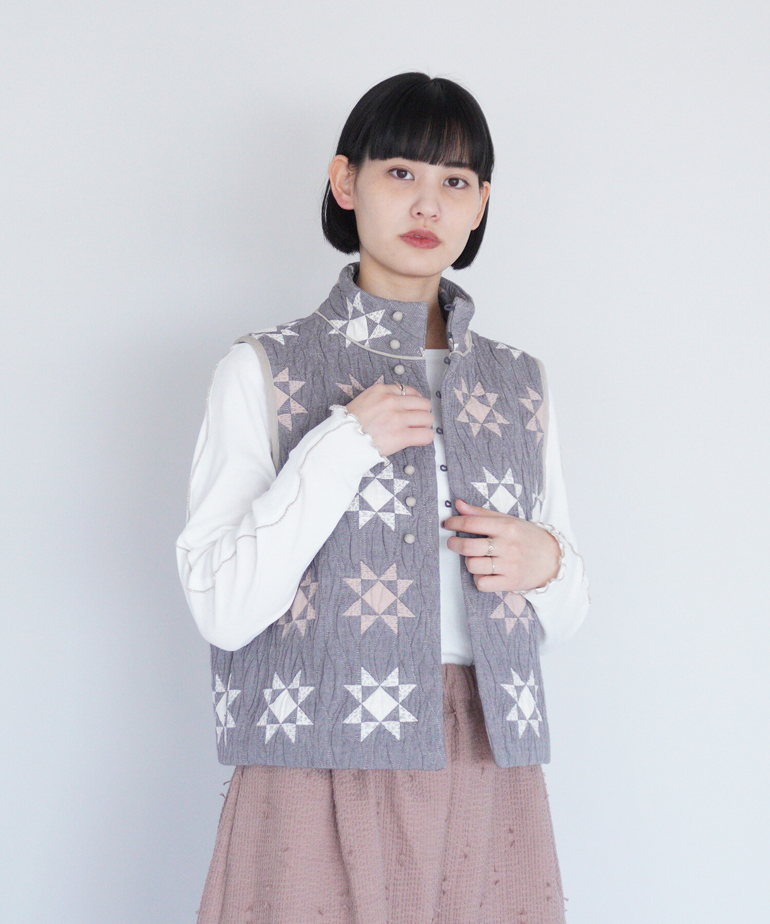 AMBIDEX Store 〇patchwork quilt jacquard ベスト(F グレー): Rin