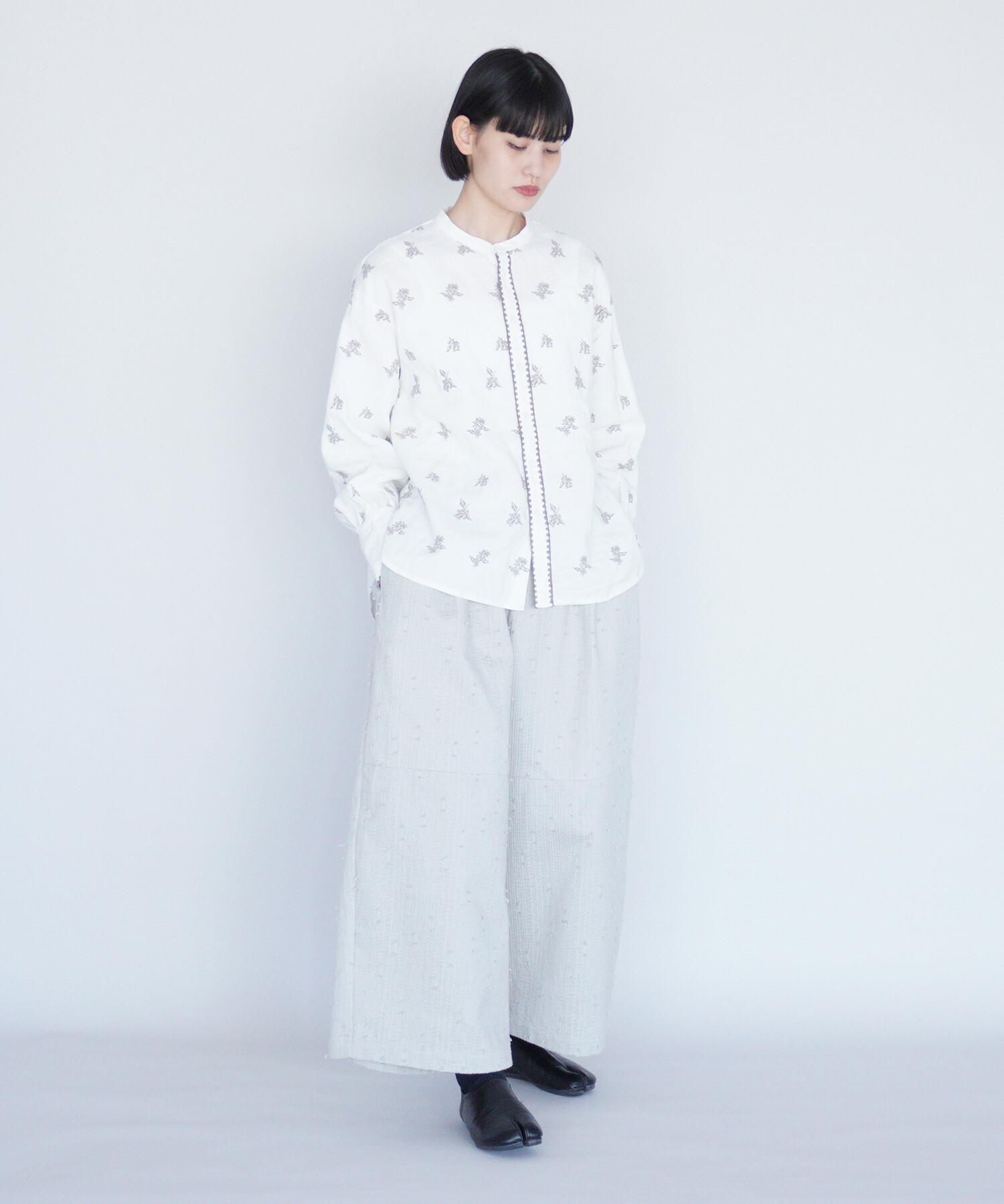 AMBIDEX Store 〇金木犀 embroidery ブラウス(F シロ): FLAT-cic