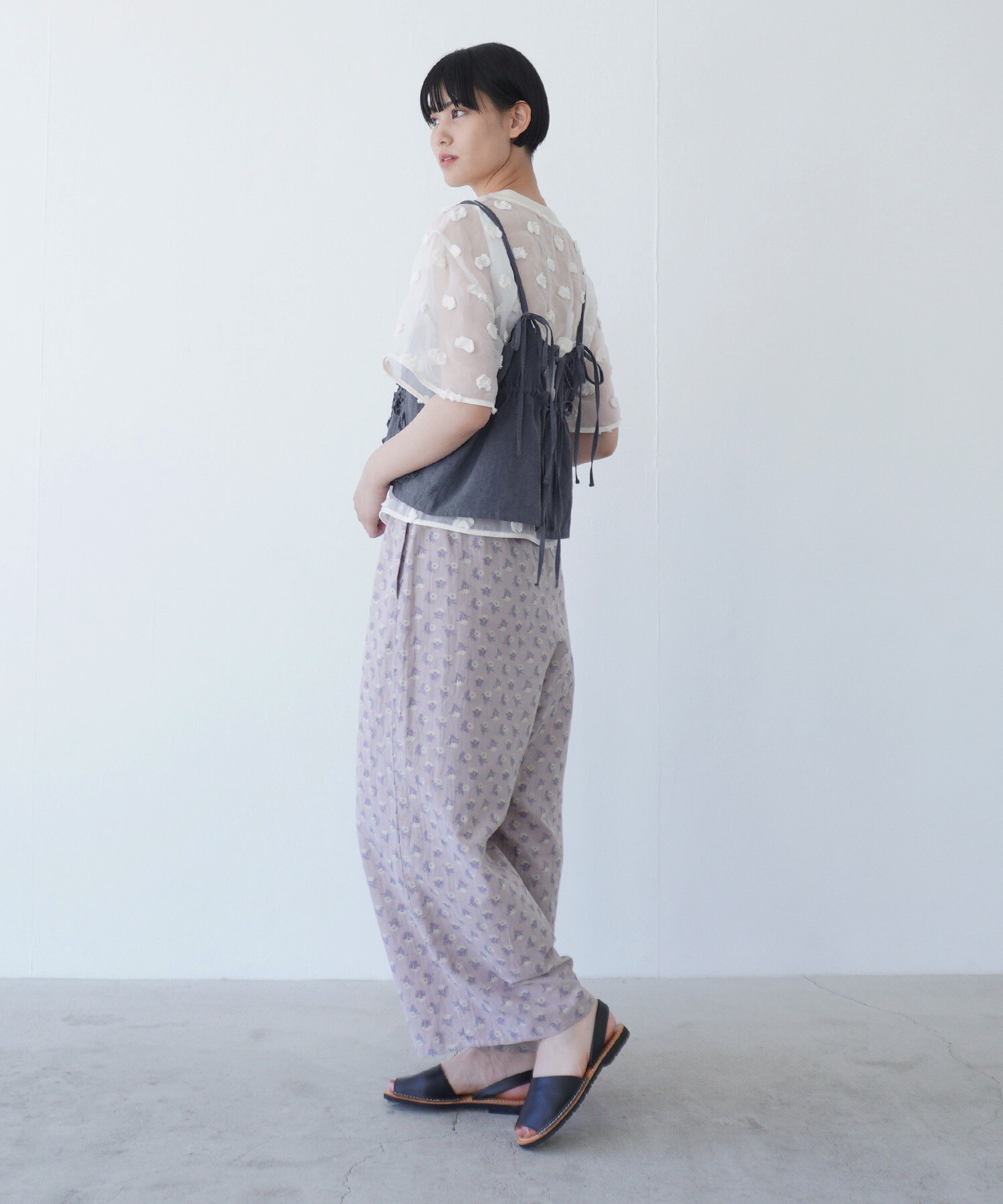 lapin様 AMBIDEX Store △〇rondo ribbon embroidery キャミ(F ブルー