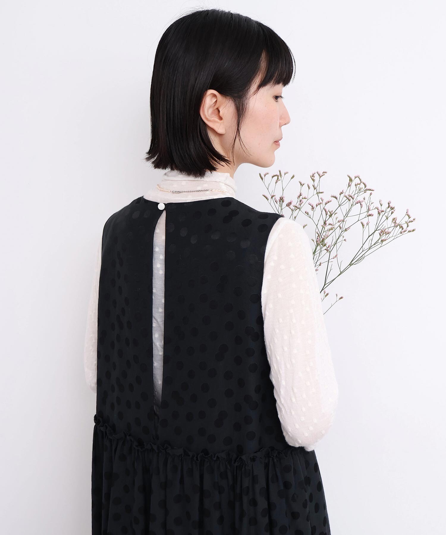 AMBIDEX Store 〇サテンジャガード まばらドットノースリワンピース(F