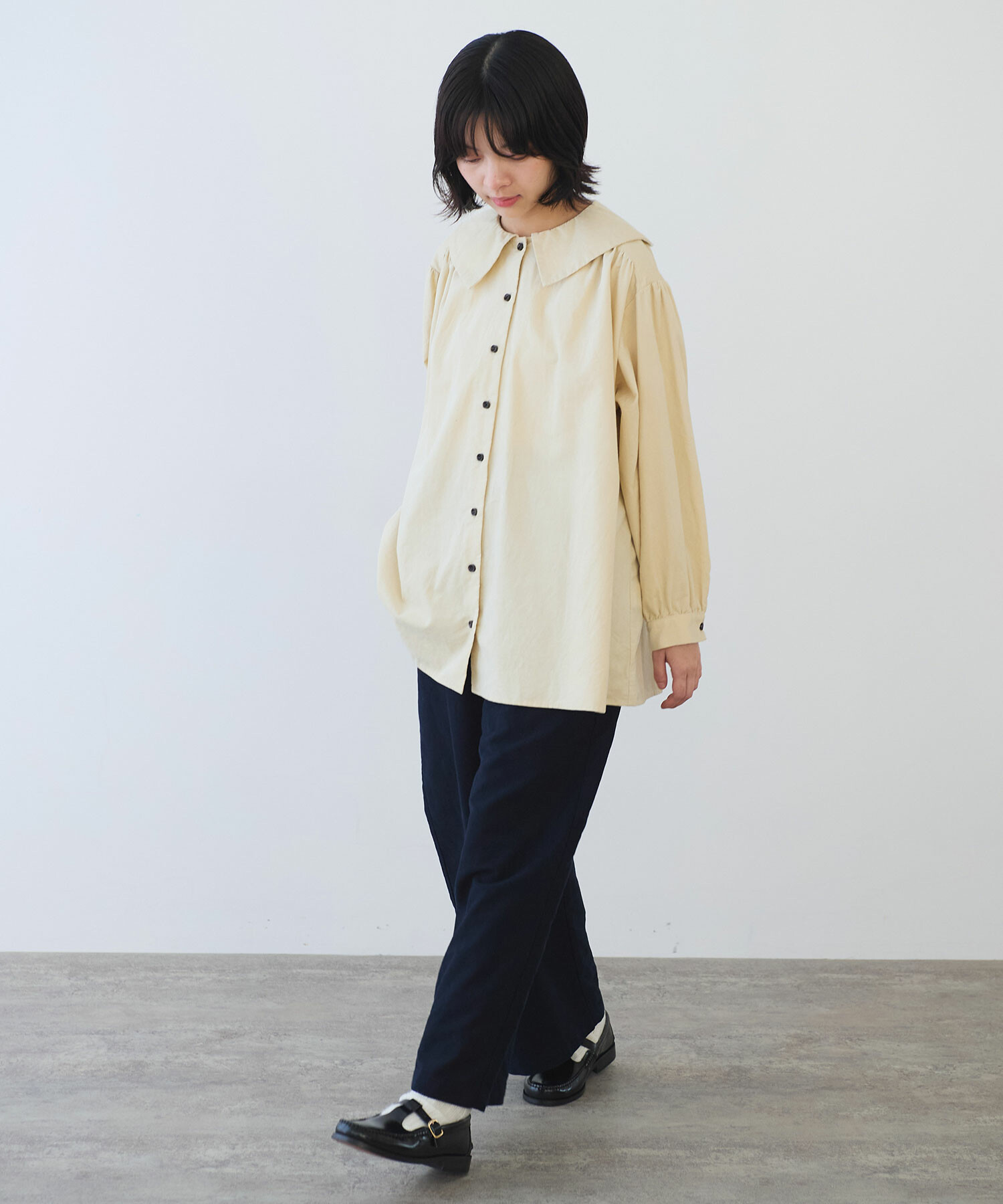 AMBIDEX Store 〇 21W シャツコール 角襟ギャザーブラウス(F