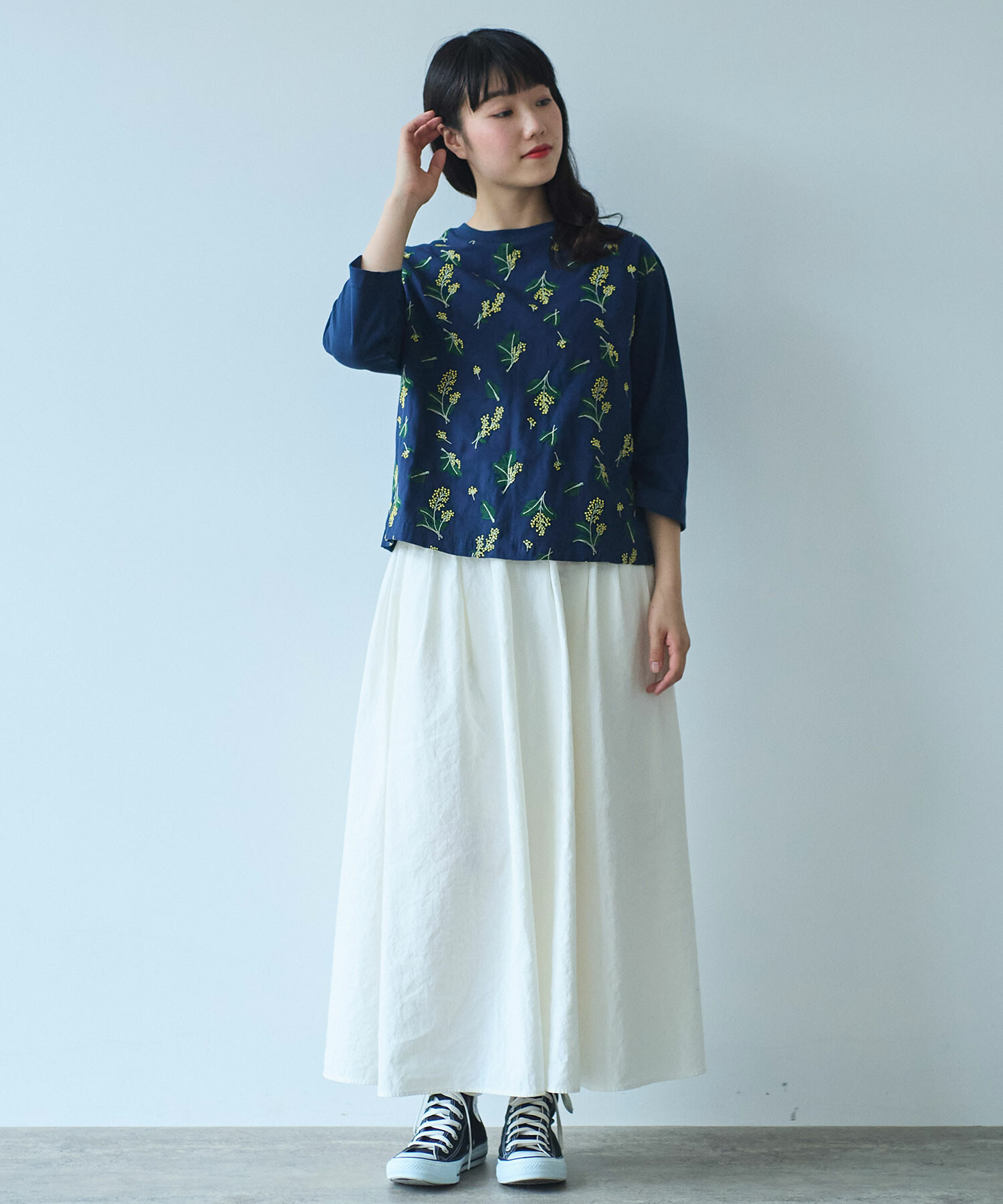 AMBIDEX Store 〇ミモザ刺繍 7分袖プルオーバー(F クロ): bulle