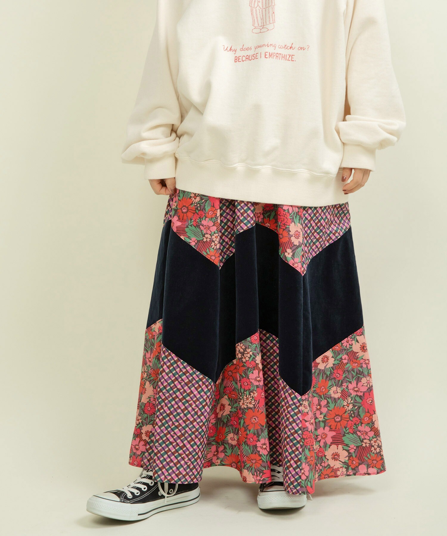 ★Sea NY★ Red リリアナ アップリケ ミディスカート ☆Sea NY☆ Red リリアナ アップリケ ミディスカート Sea NEW