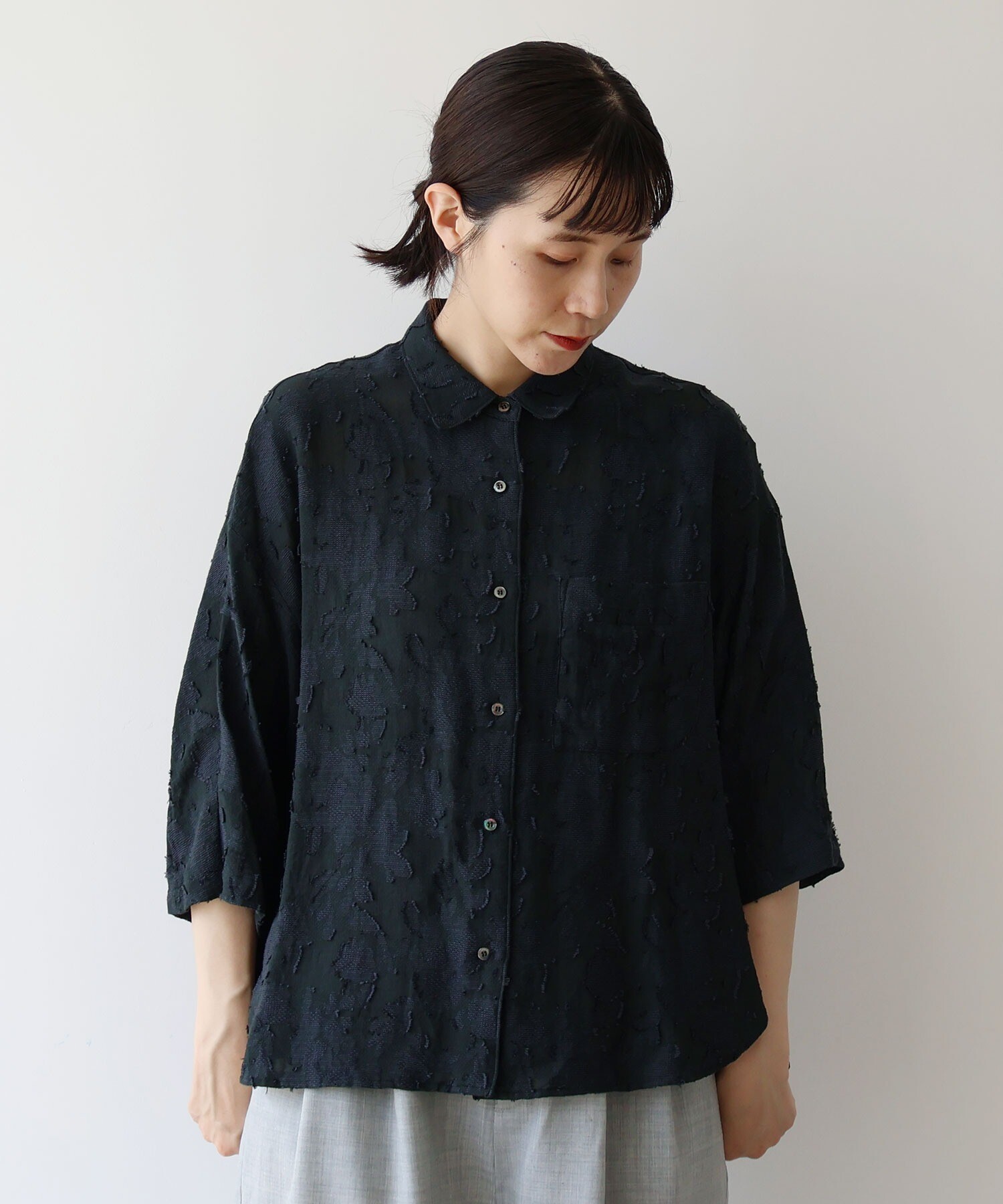 AMBIDEX Store △シアーカットジャカード シャツ(F クロ): yuni