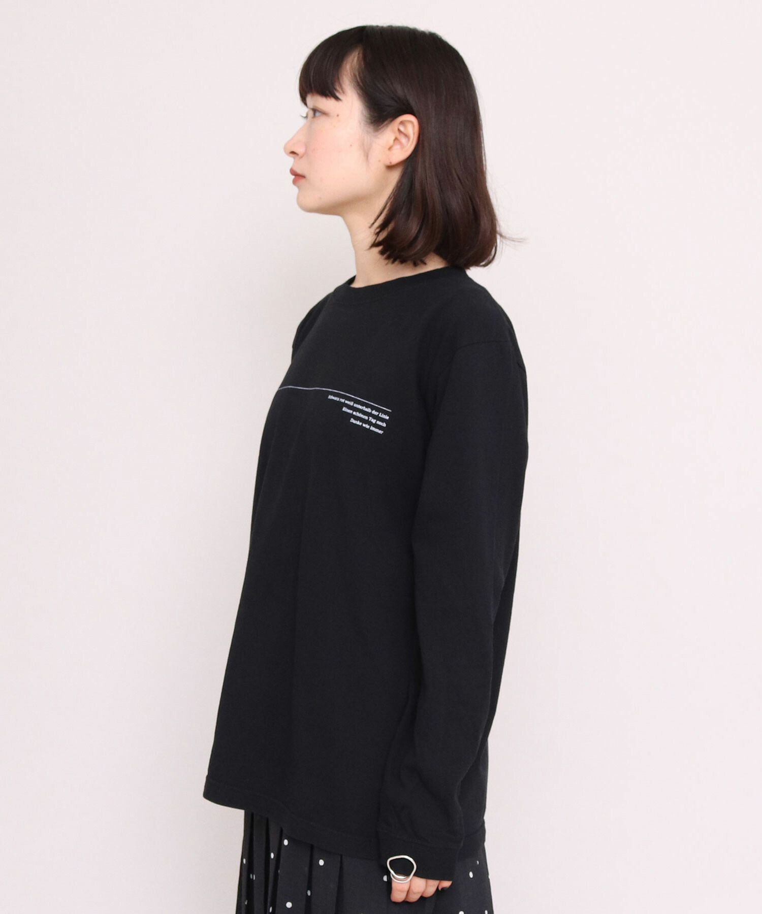 ペイズリープリントバックフリンジロンT A87A0584.jpg?v=1749677121&