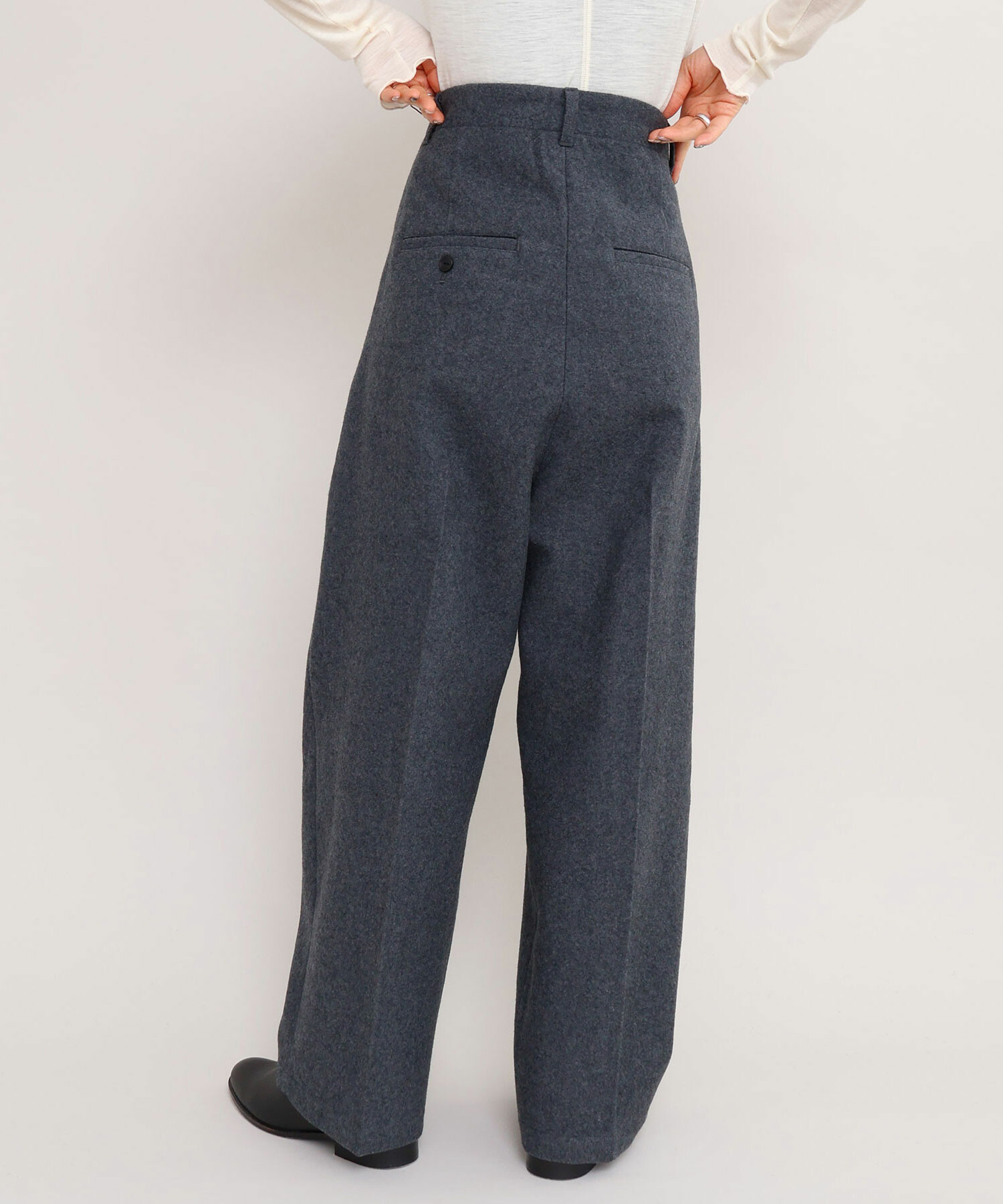 AMBIDEX Store 〇強縮ウール 2タックテーパード パンツ(F